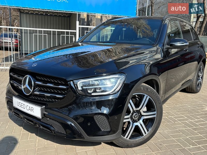 Mercedes-Benz GLC-Class 2019
