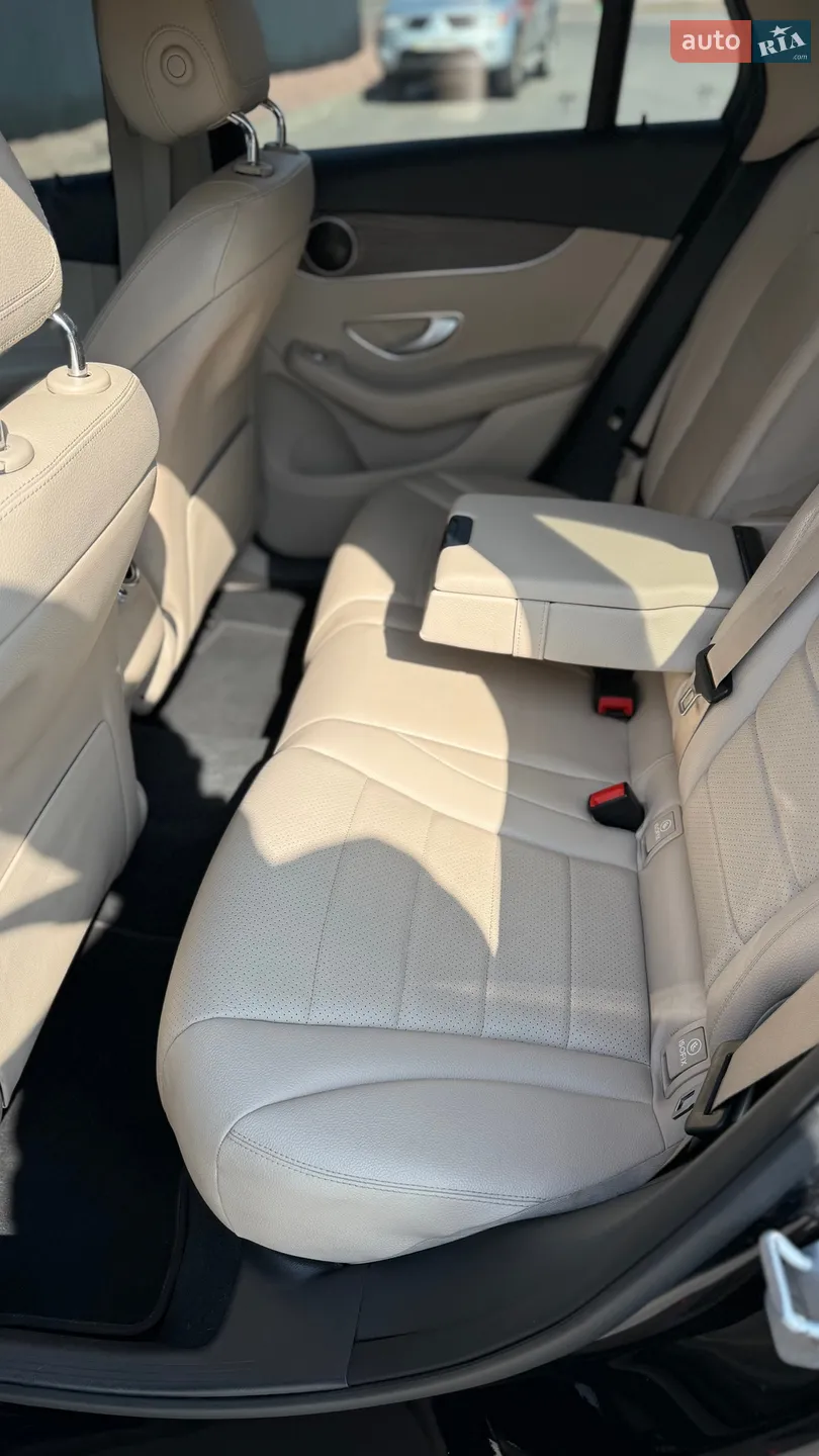 2016 Mercedes-Benz GLC - мініатюра 28