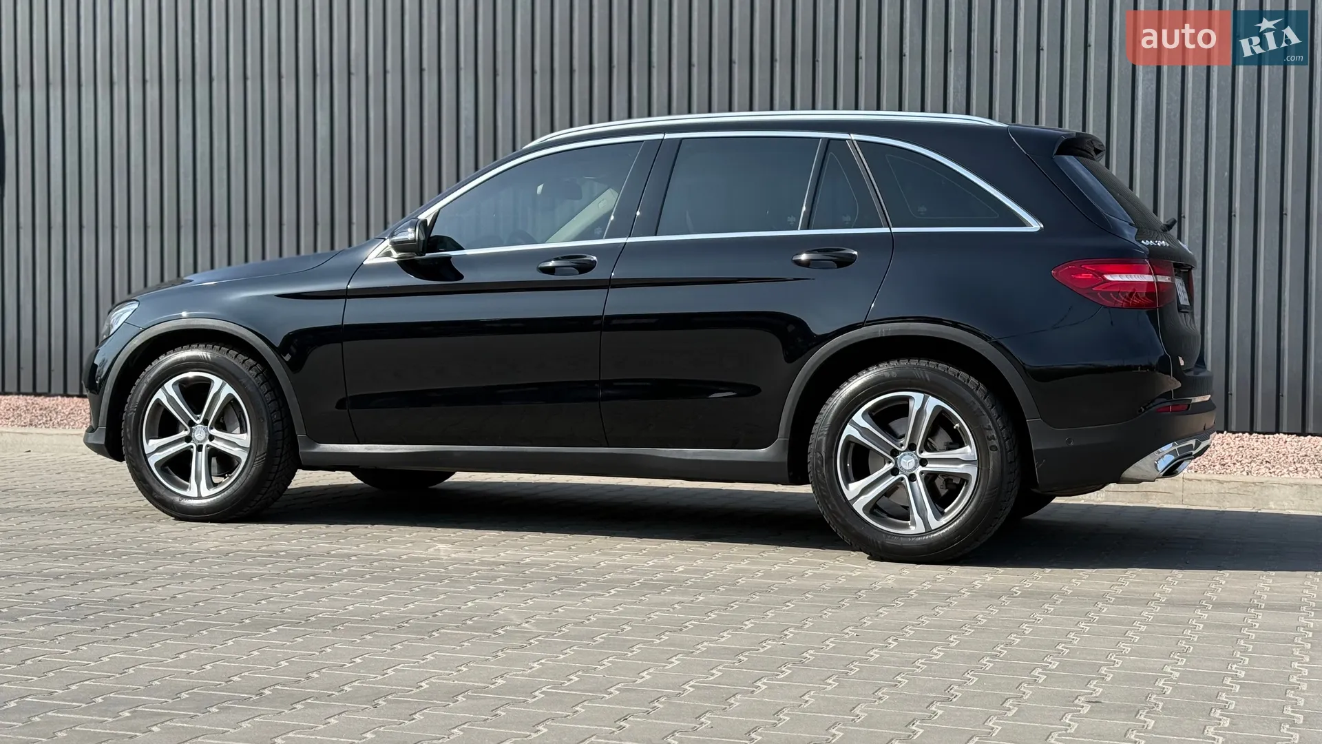 2016 Mercedes-Benz GLC - мініатюра 17