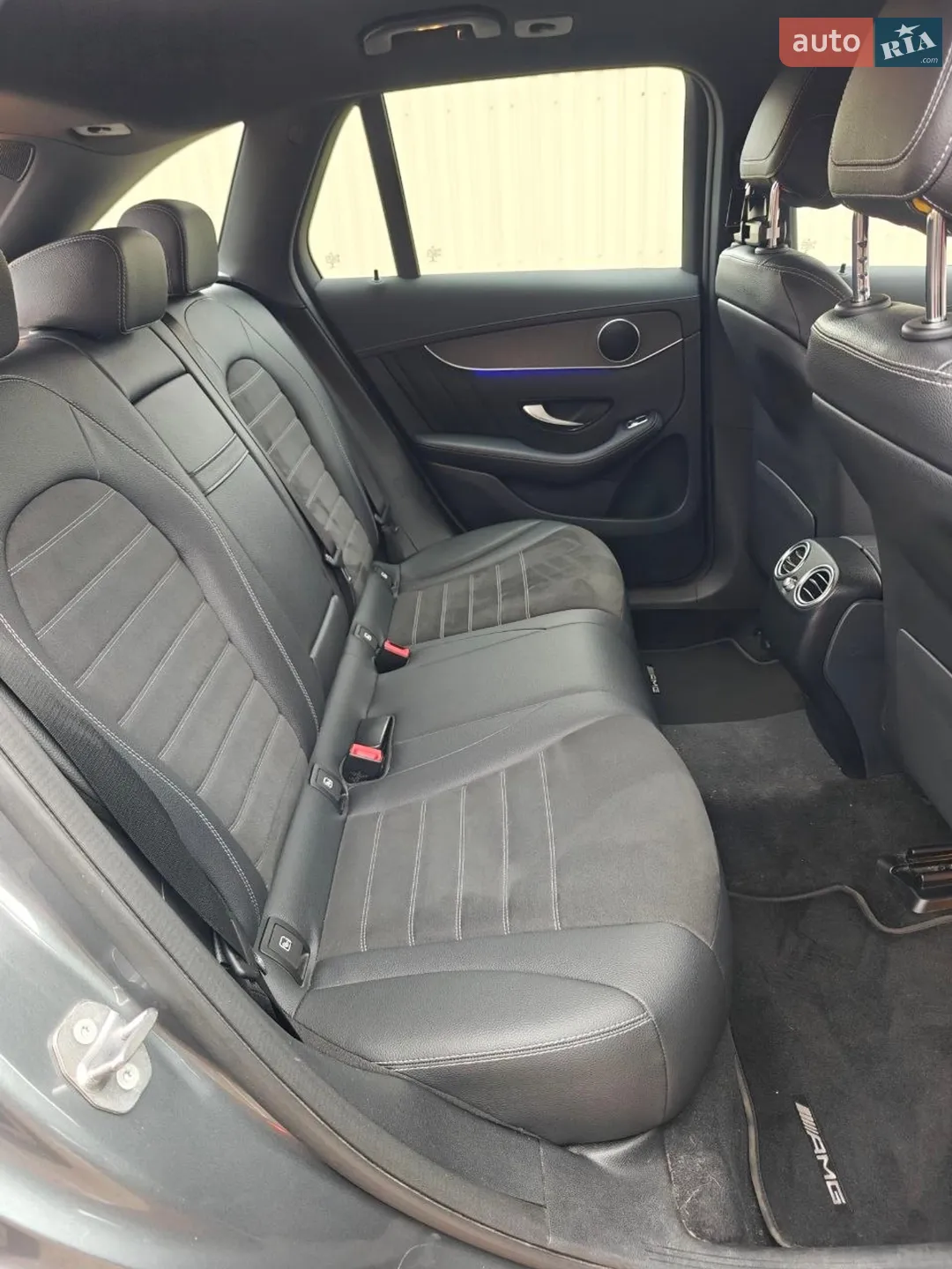 2019 Mercedes-Benz GLC - мініатюра 32