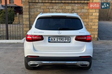 Внедорожник / Кроссовер Mercedes-Benz GLC-Class 2017 в Киеве