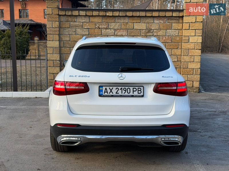 Внедорожник / Кроссовер Mercedes-Benz GLC-Class 2017 в Киеве