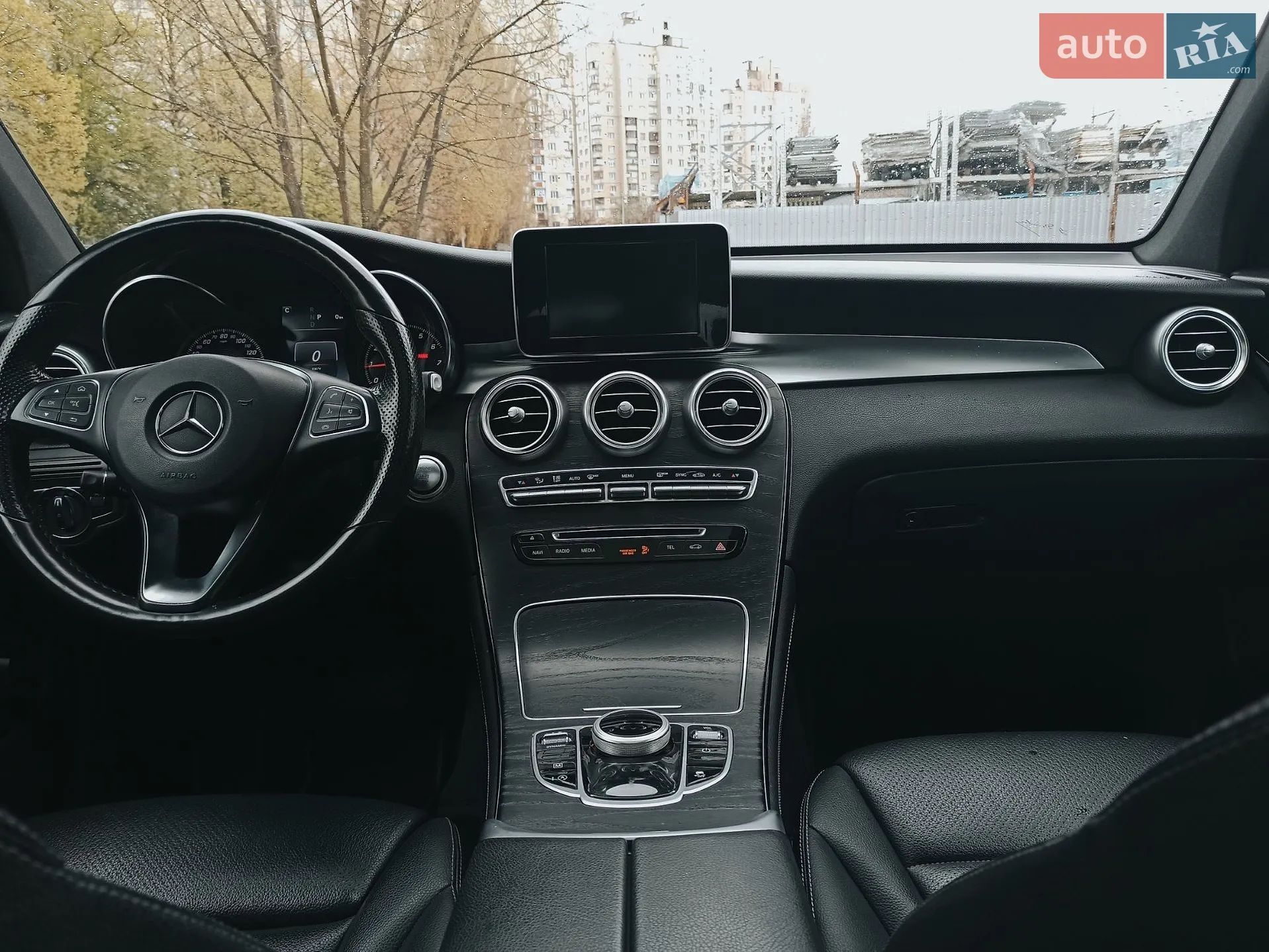 2017 Mercedes-Benz GLC - мініатюра 13