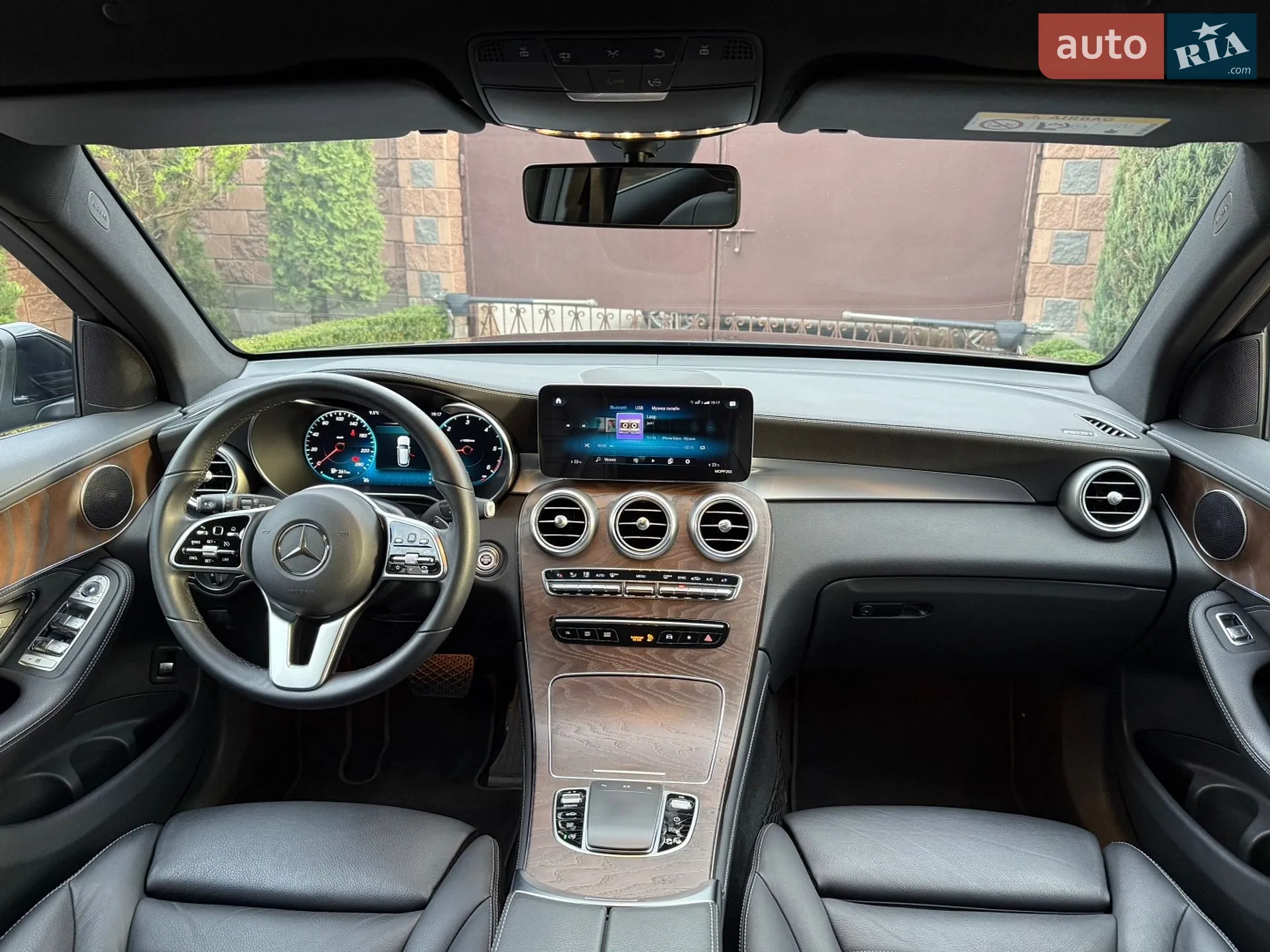 2019 Mercedes-Benz GLC - мініатюра 18