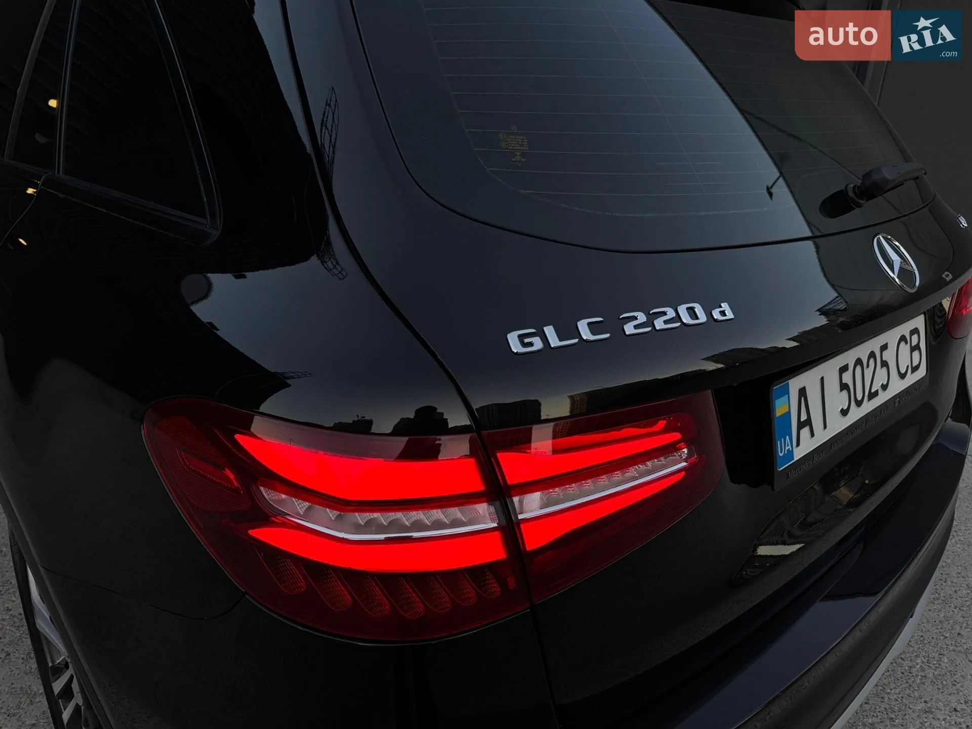 2019 Mercedes-Benz GLC - мініатюра 14
