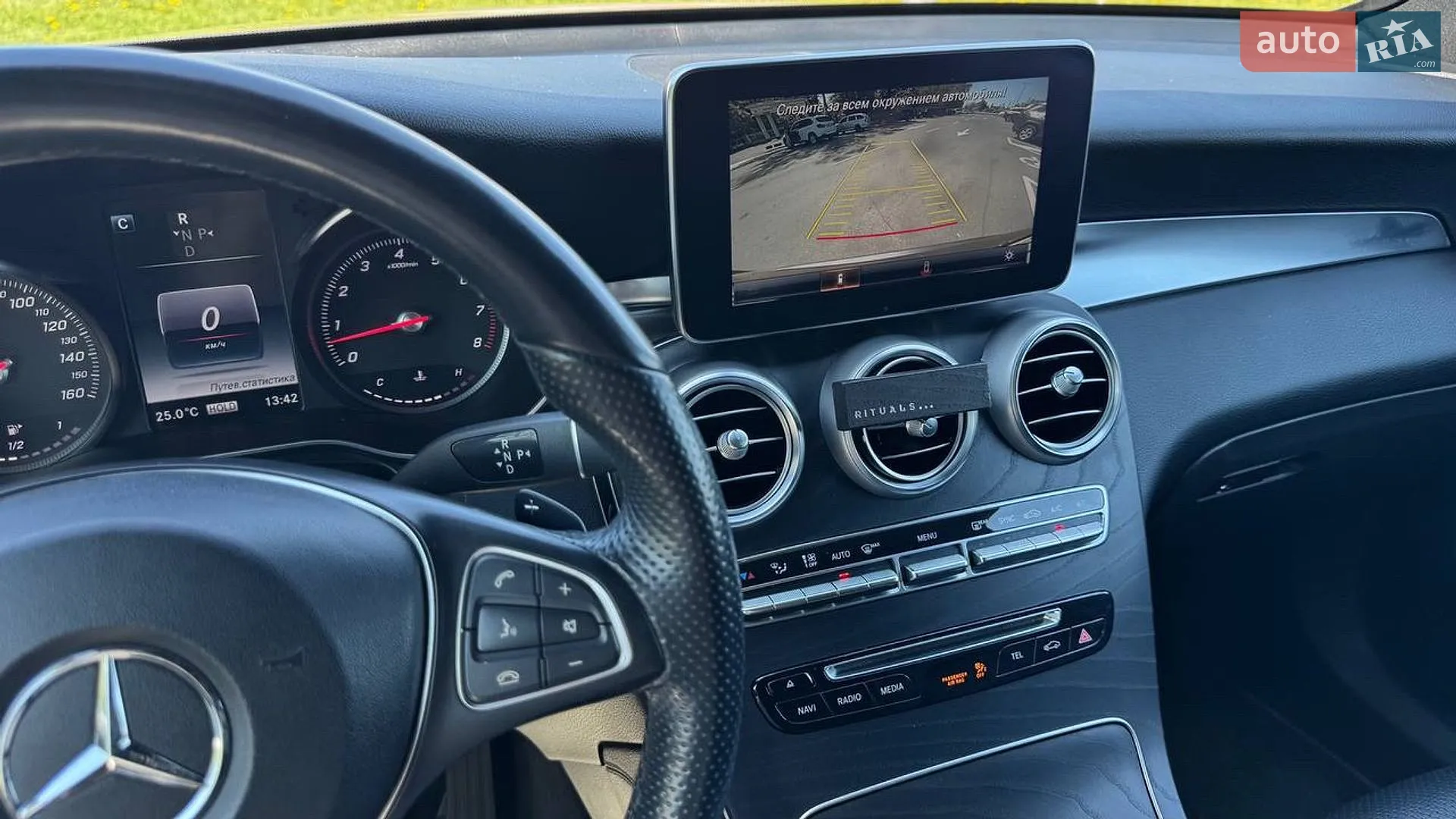 2017 Mercedes-Benz GLC - мініатюра 48
