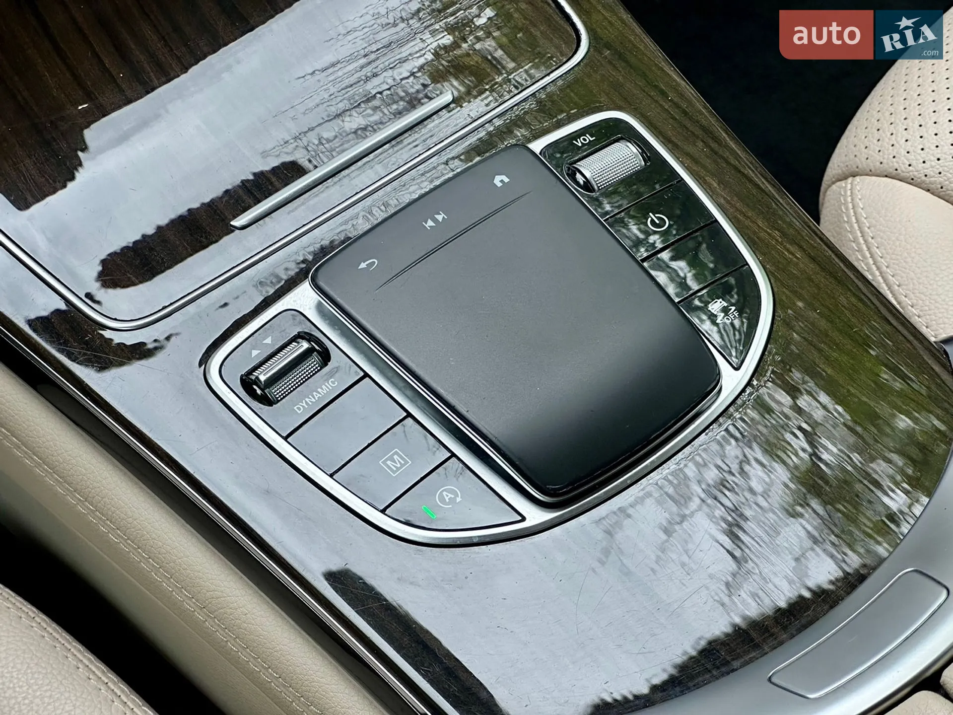2020 Mercedes-Benz GLC - мініатюра 15