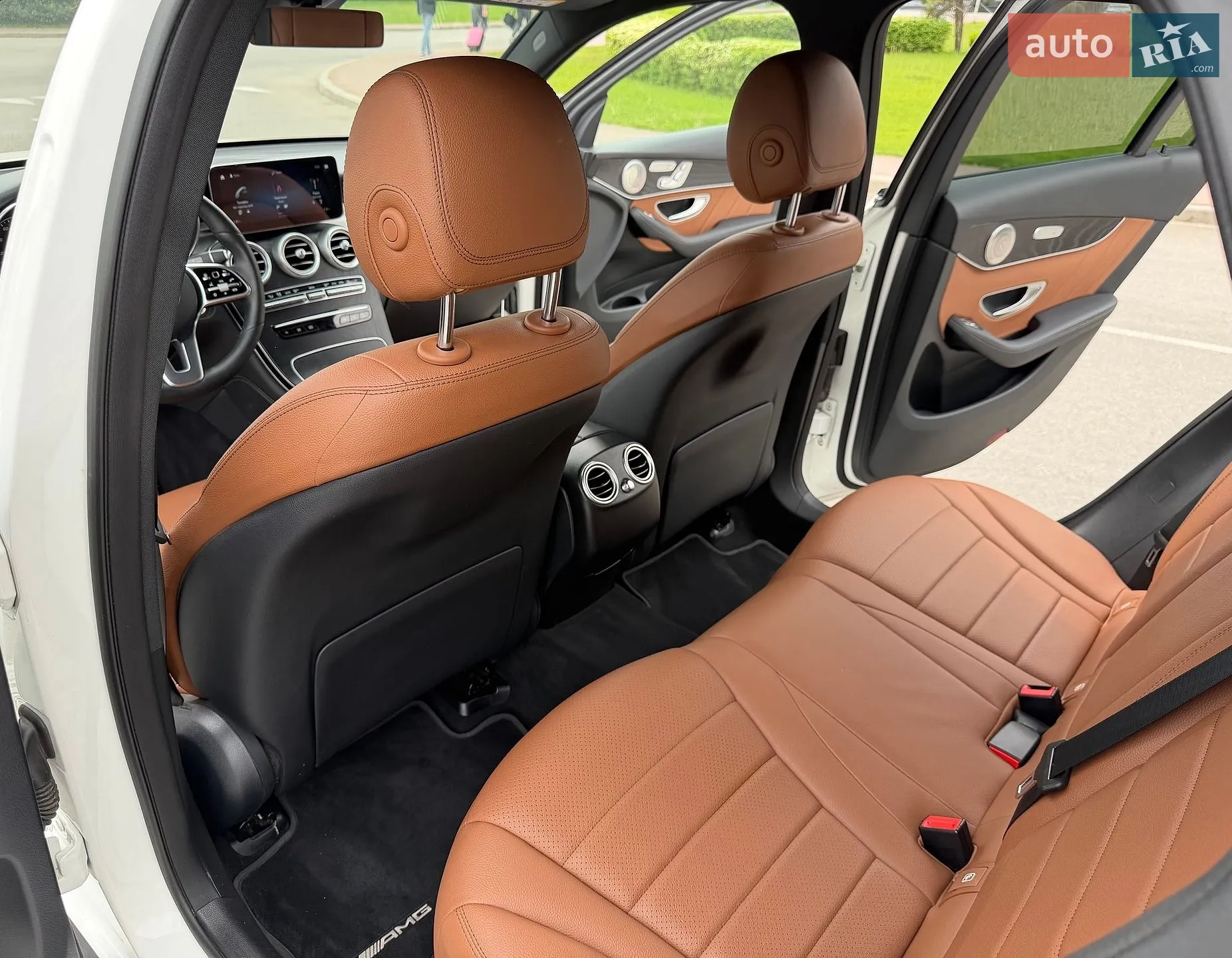2020 Mercedes-Benz GLC - мініатюра 52