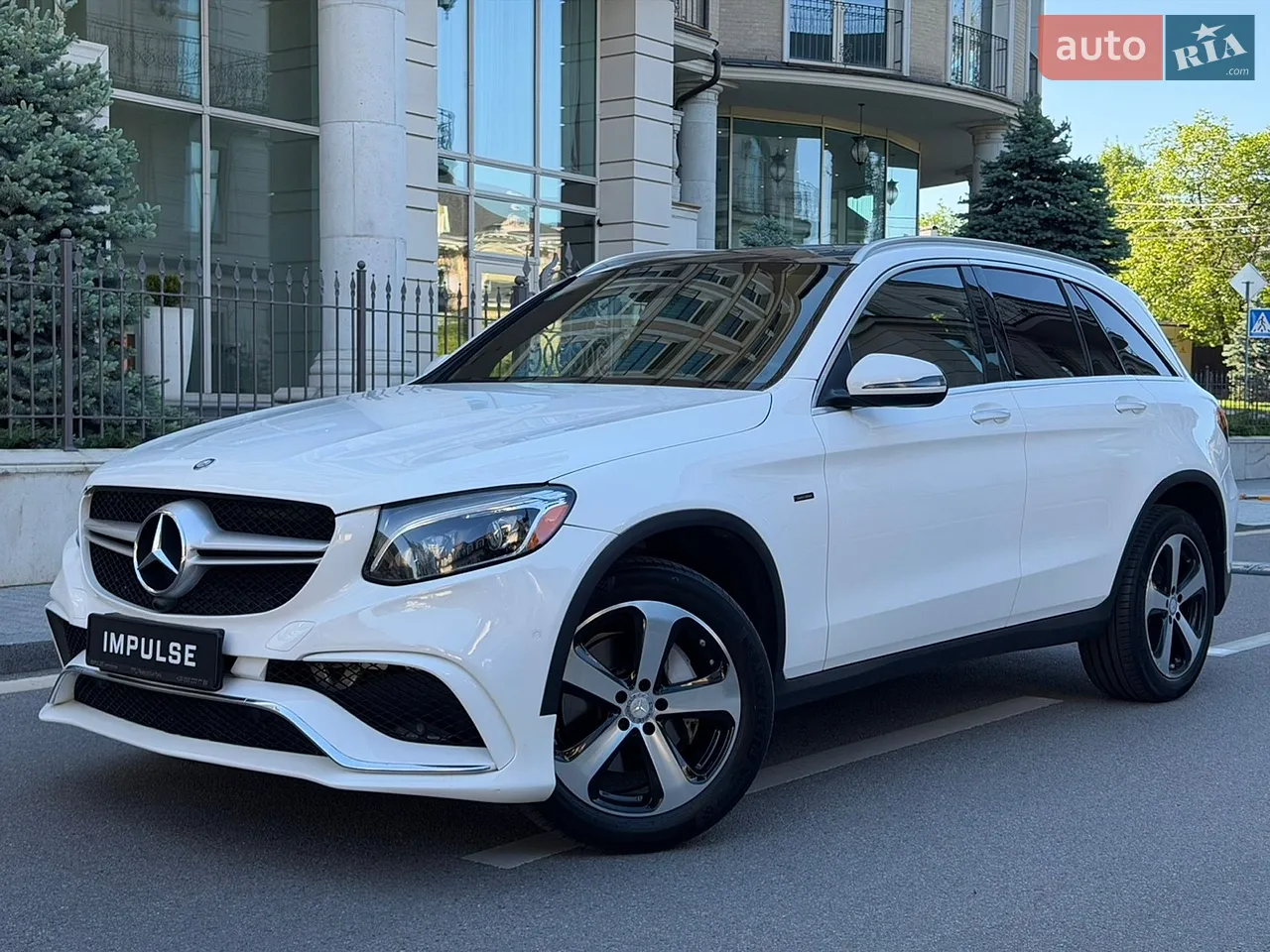 2015 Mercedes-Benz GLC - мініатюра 25