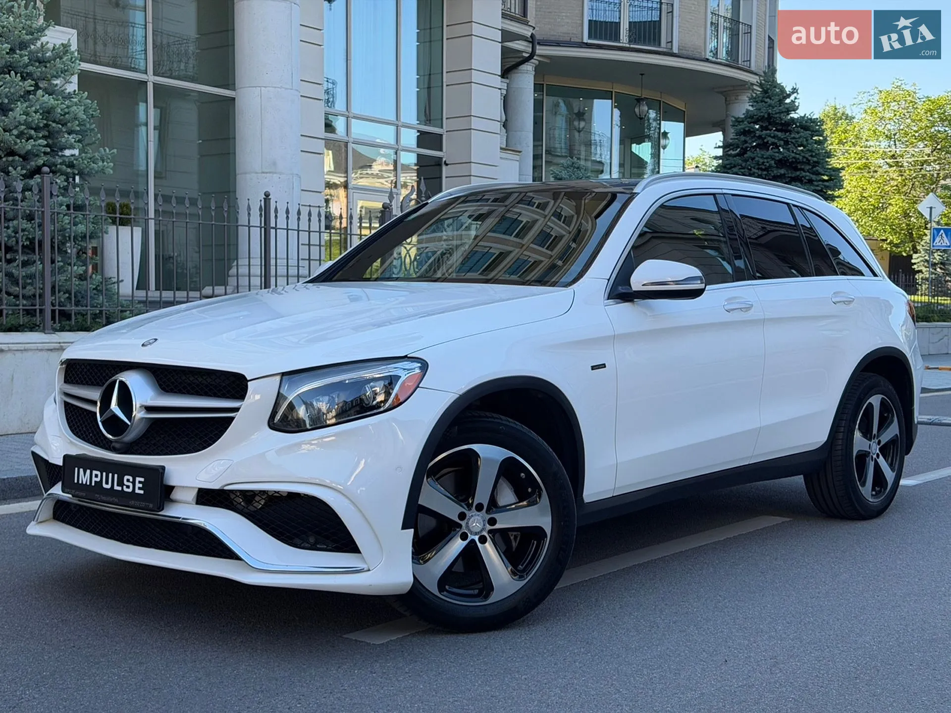 2016 Mercedes-Benz GLC - мініатюра 3