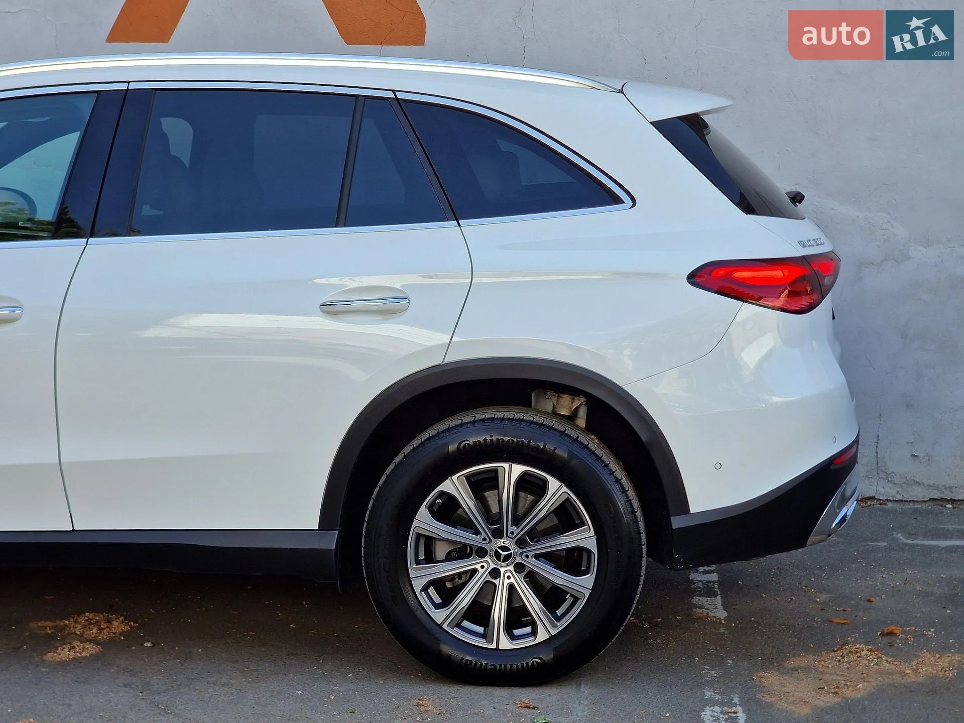 2024 Mercedes-Benz GLC - мініатюра 23