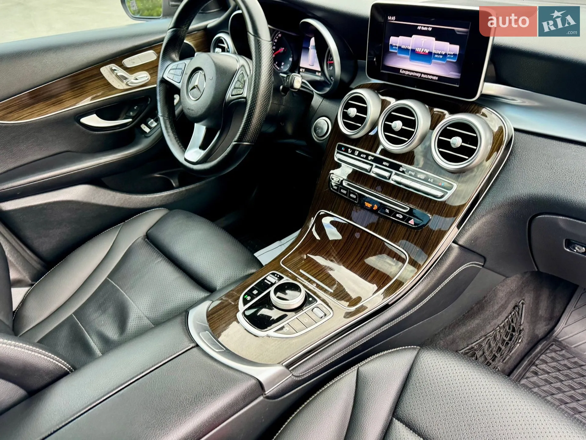 2018 Mercedes-Benz GLC - мініатюра 35