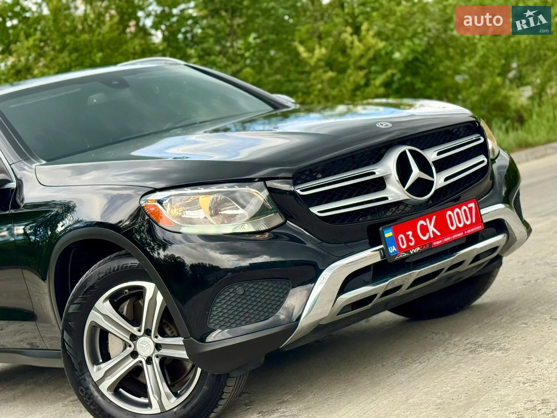 2018 Mercedes-Benz GLC - мініатюра 43