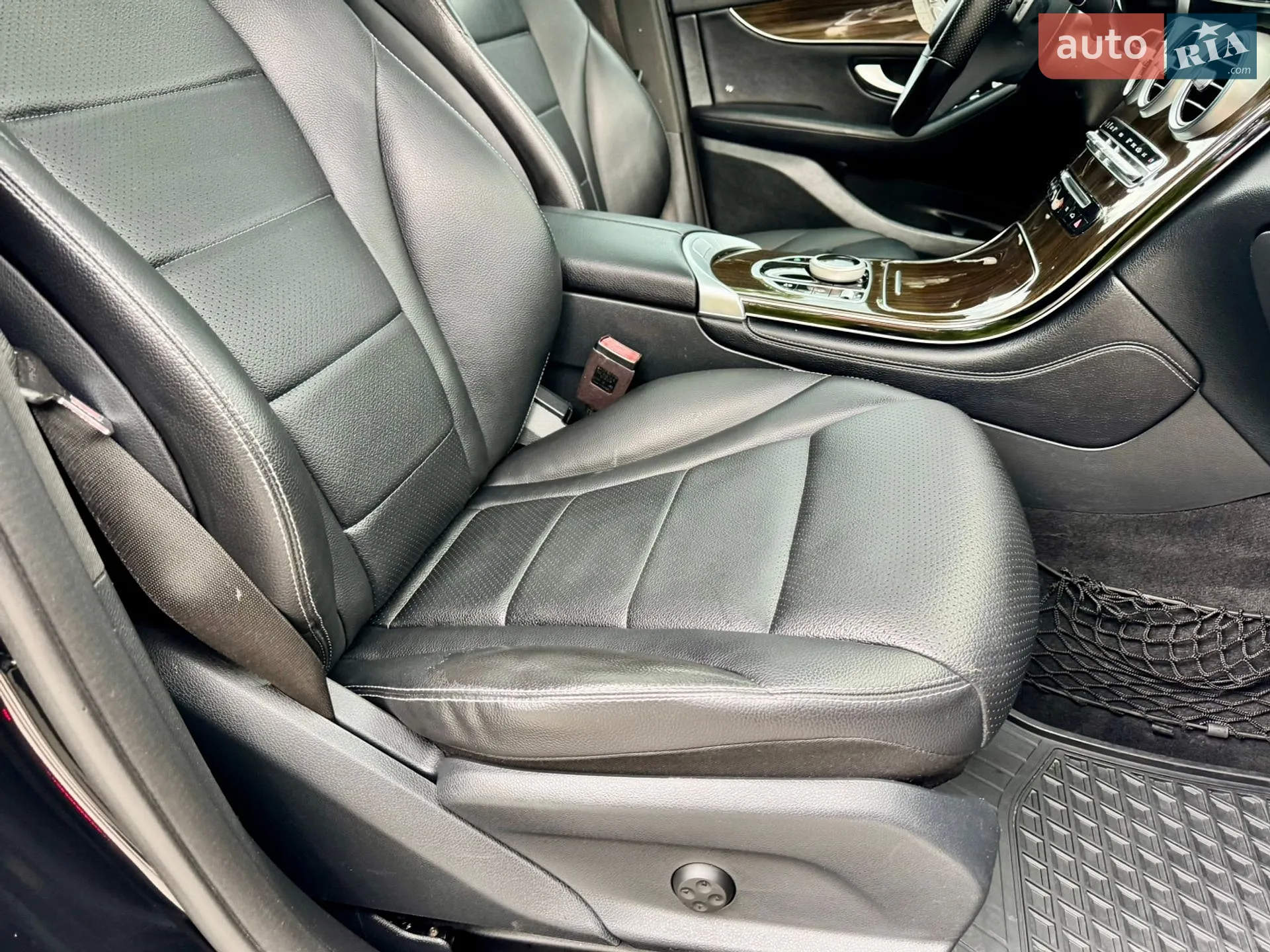 2018 Mercedes-Benz GLC - мініатюра 79