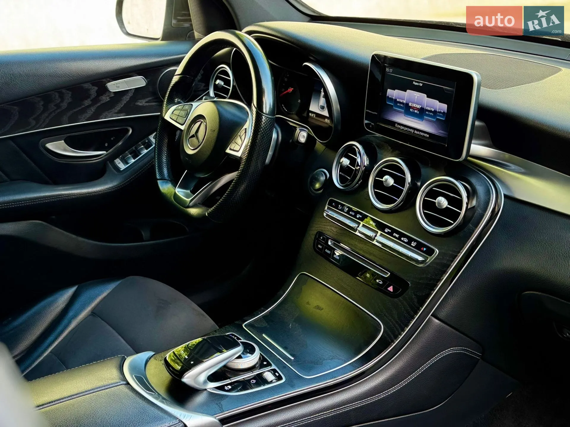 2018 Mercedes-Benz GLC - мініатюра 19