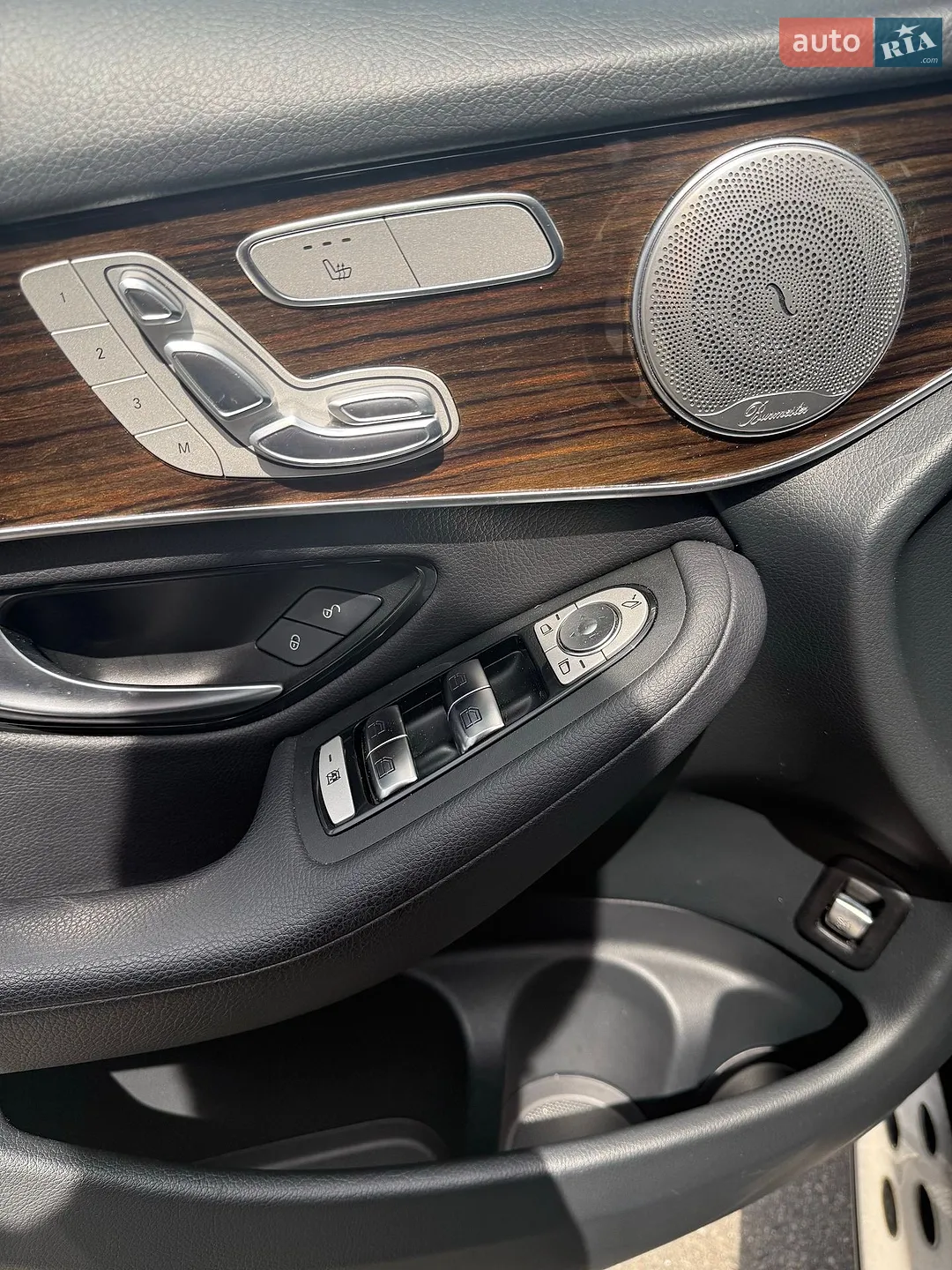 2019 Mercedes-Benz GLC - мініатюра 10