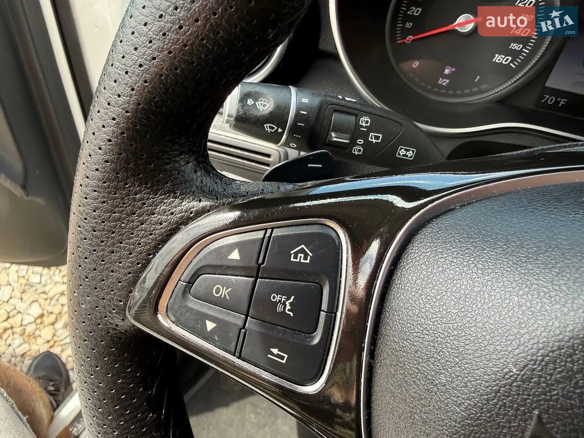 2018 Mercedes-Benz GLC - мініатюра 37