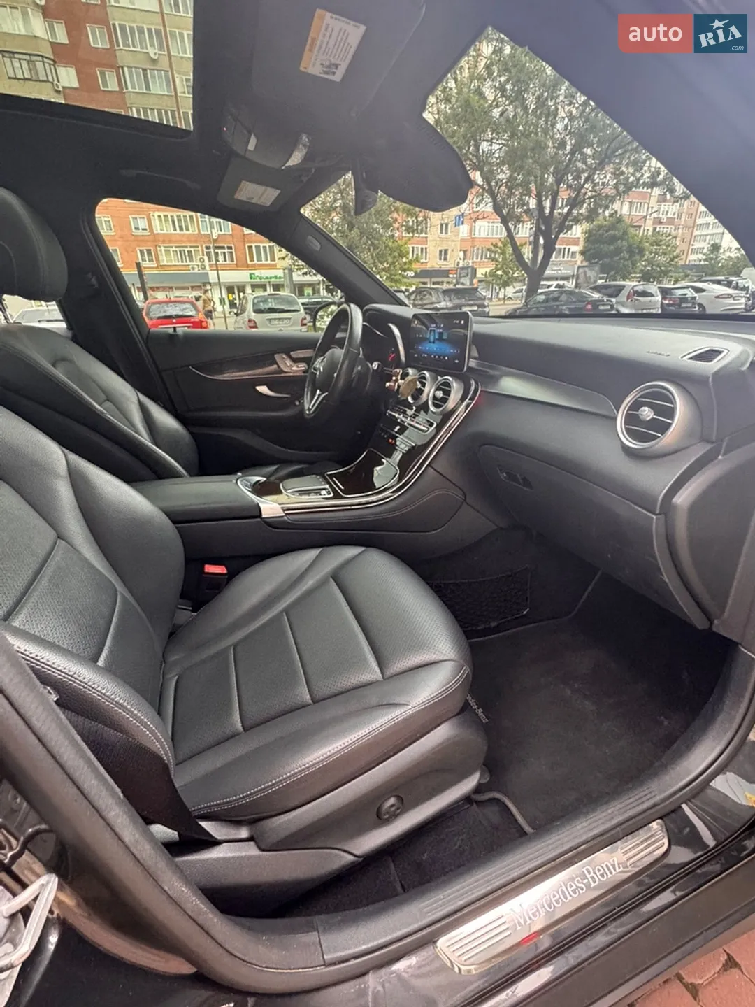 2019 Mercedes-Benz GLC - мініатюра 14