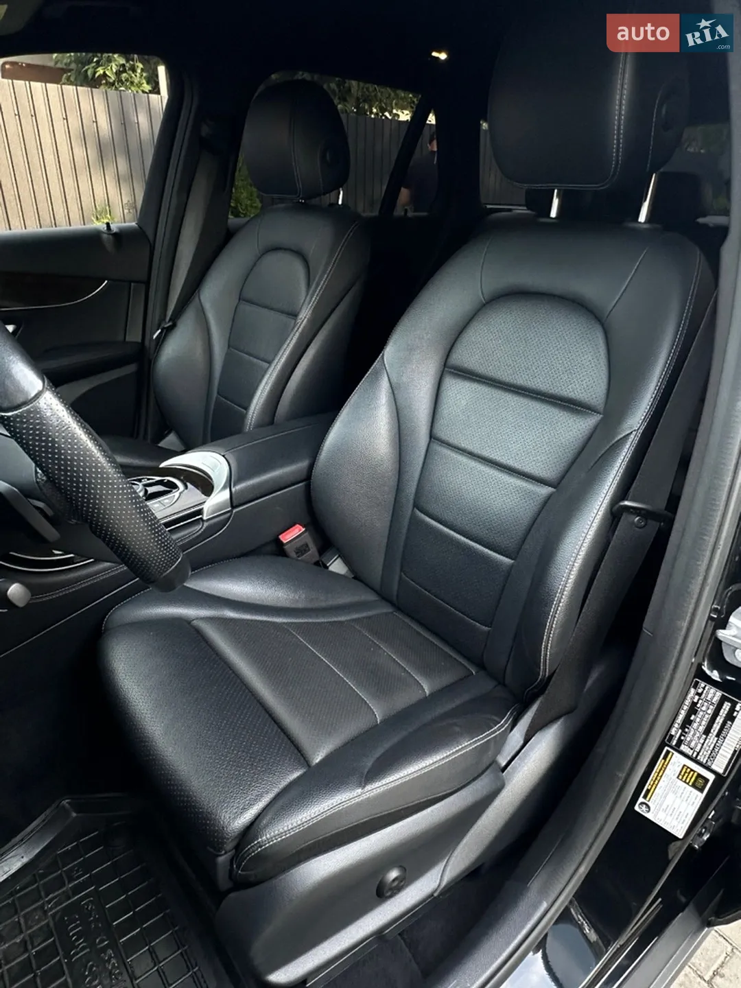 2019 Mercedes-Benz GLC - мініатюра 50