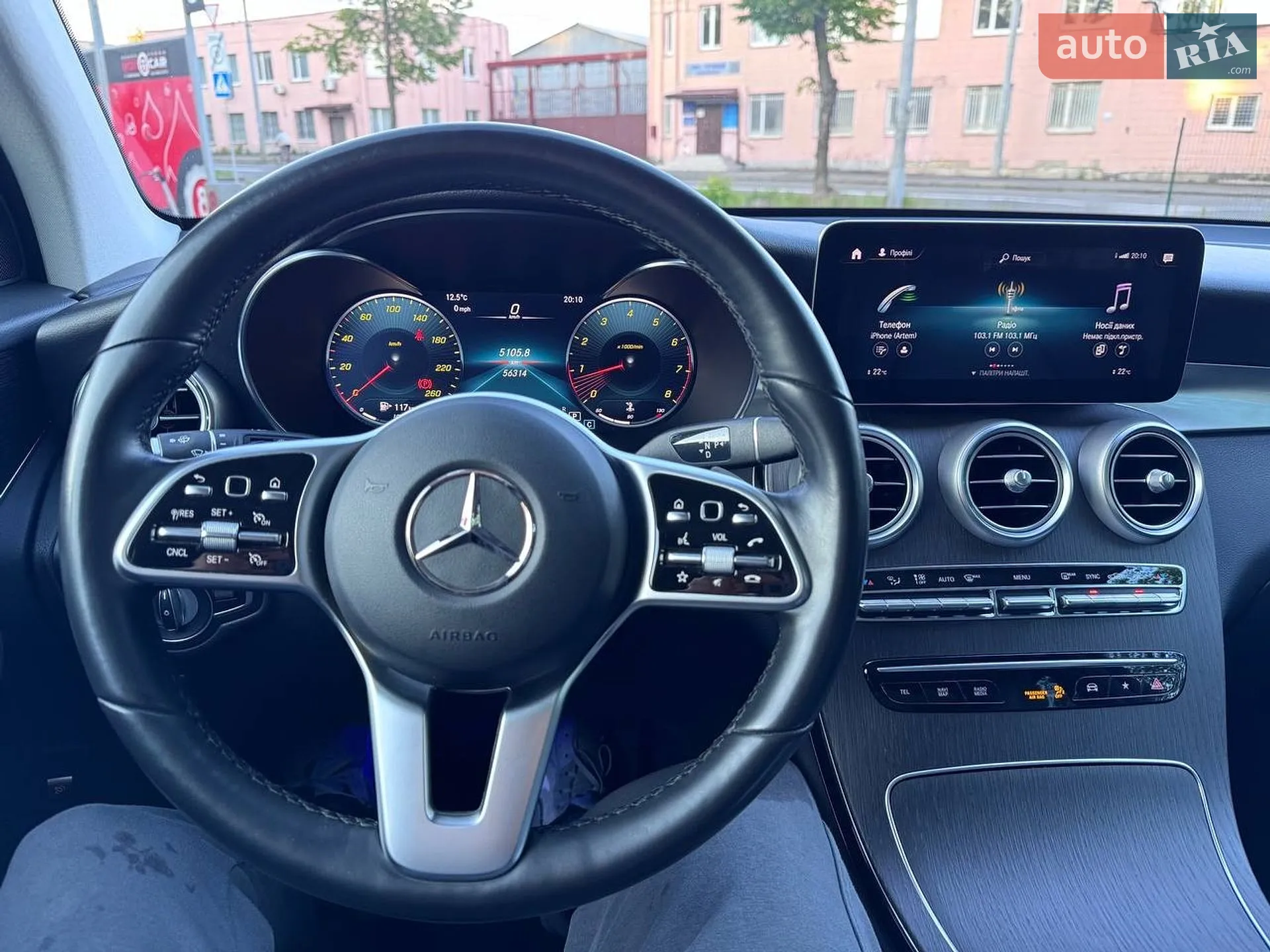 2022 Mercedes-Benz GLC - мініатюра 15