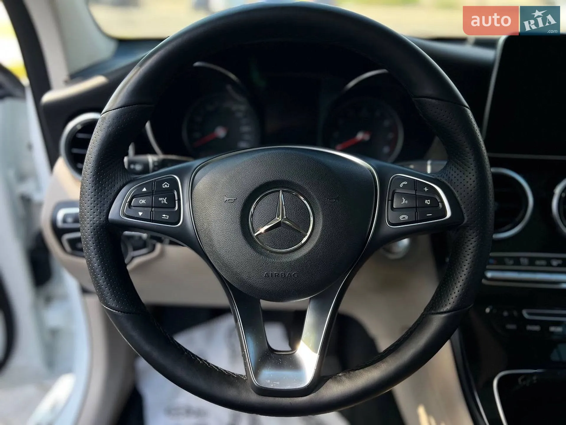 2018 Mercedes-Benz GLC - мініатюра 9
