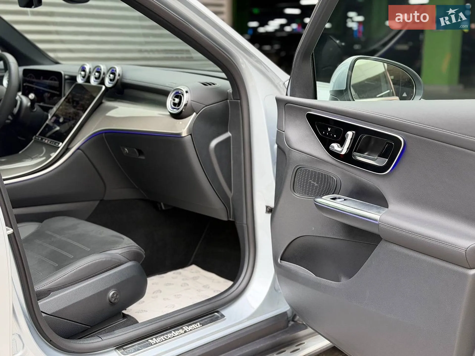 2024 Mercedes-Benz GLC - мініатюра 14