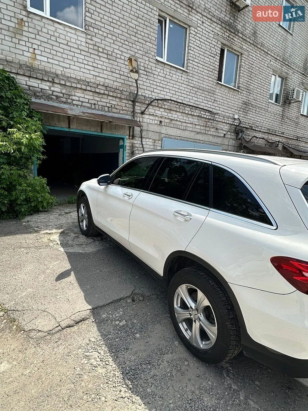 2017 Mercedes-Benz GLC - мініатюра 3