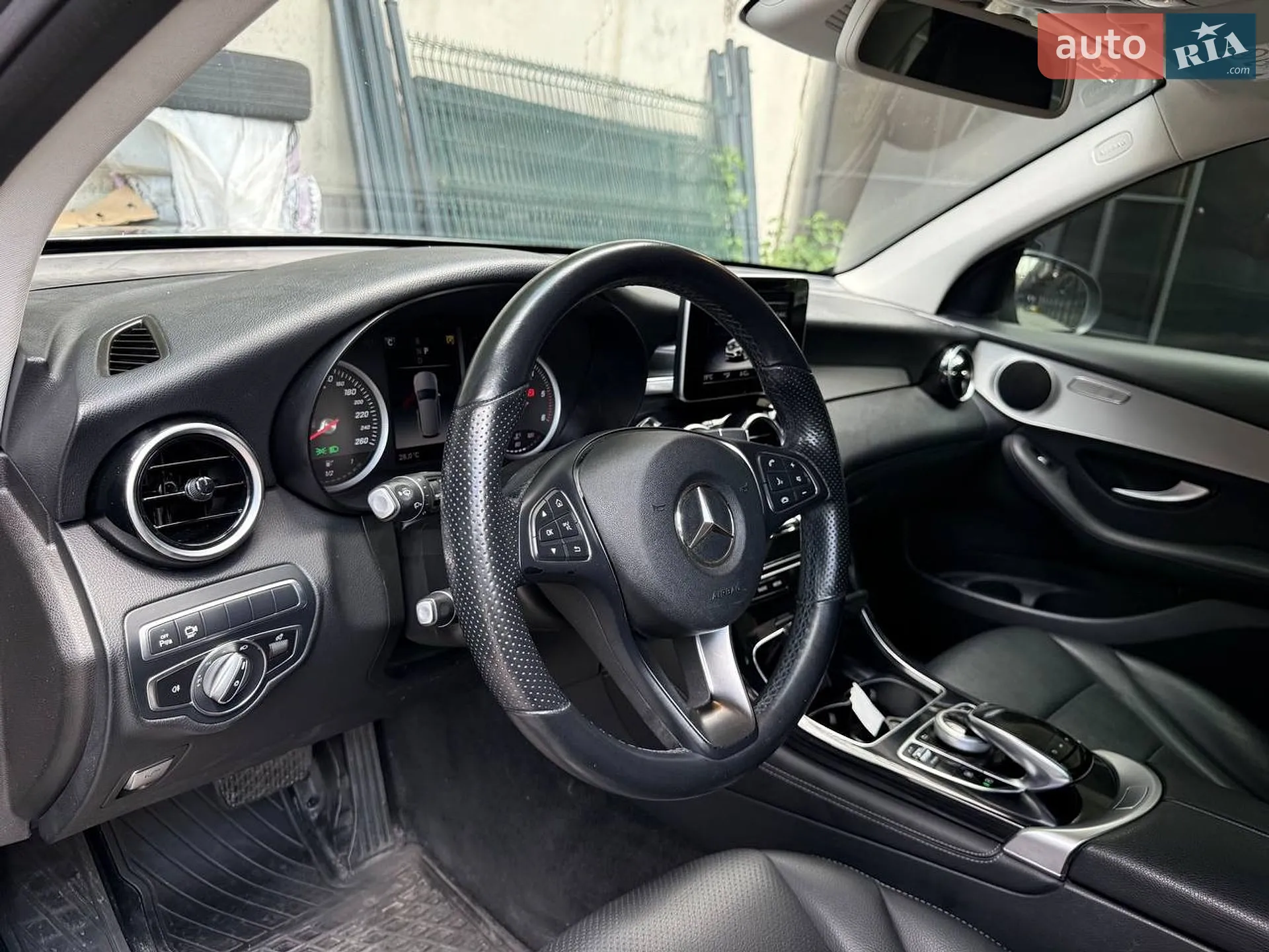 2018 Mercedes-Benz GLC - мініатюра 13