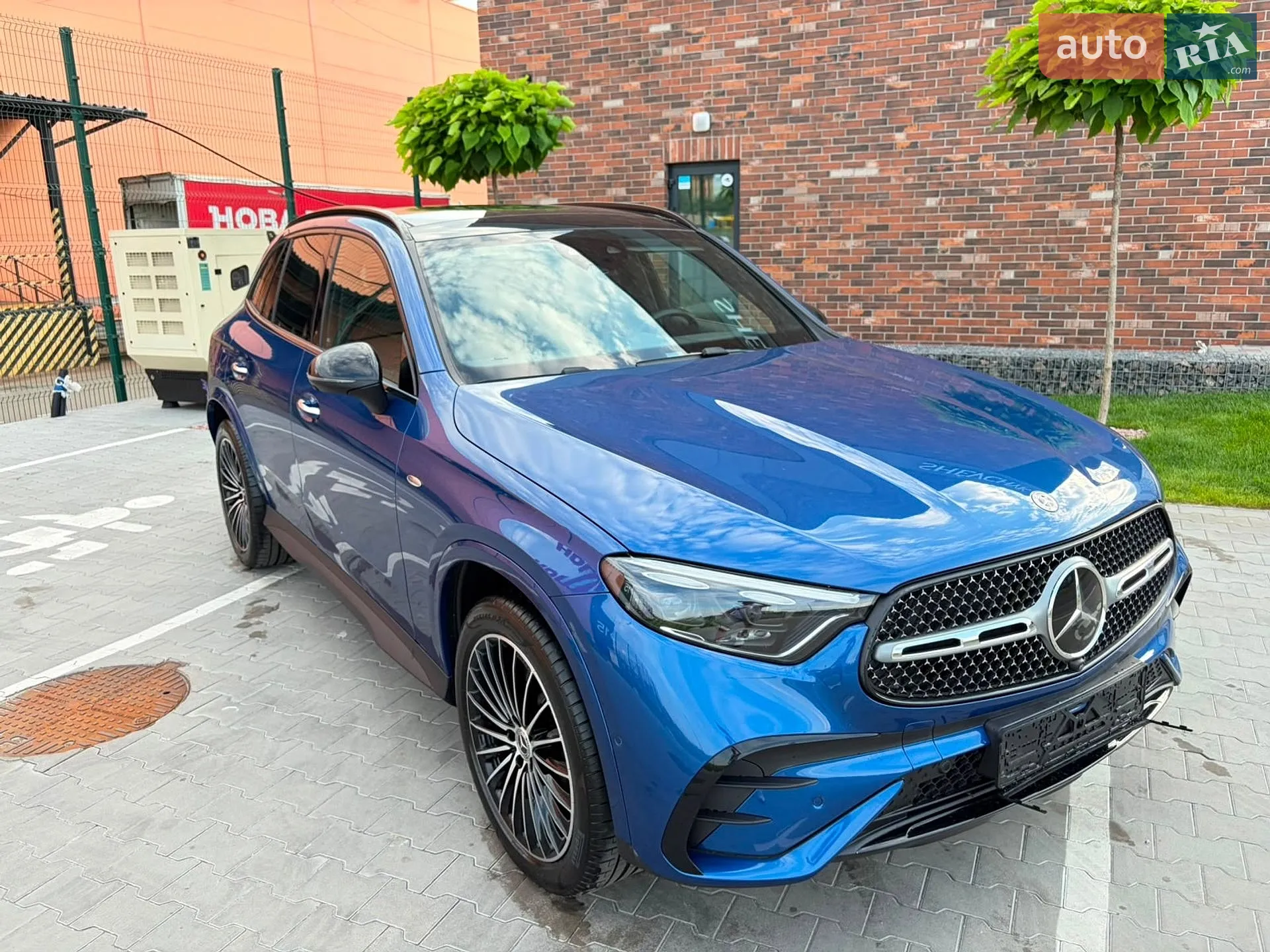 2025 Mercedes-Benz GLC - мініатюра 18