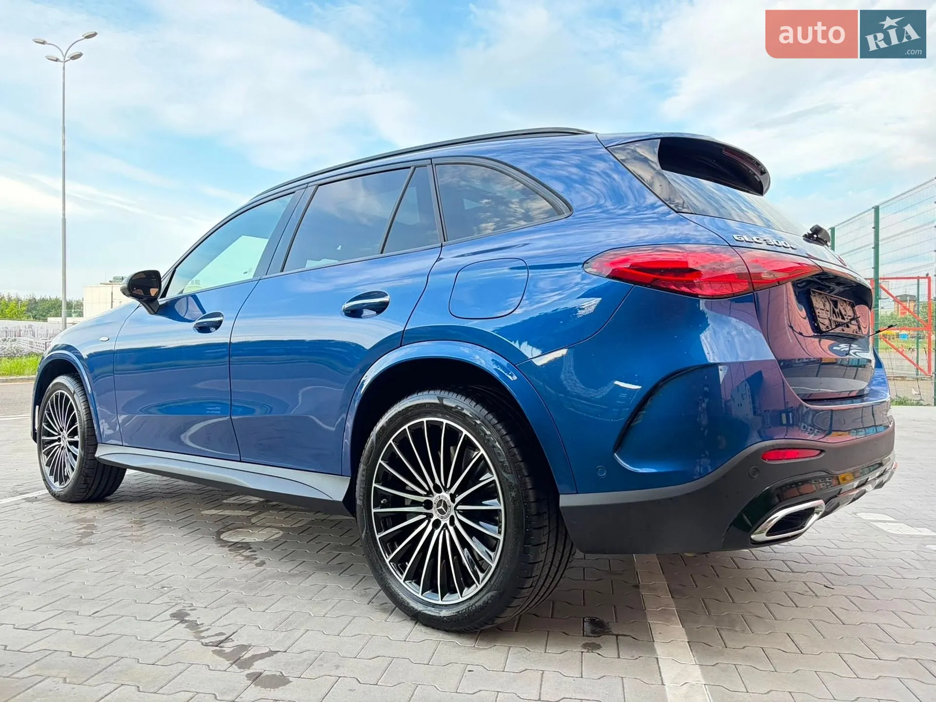 2025 Mercedes-Benz GLC - мініатюра 61