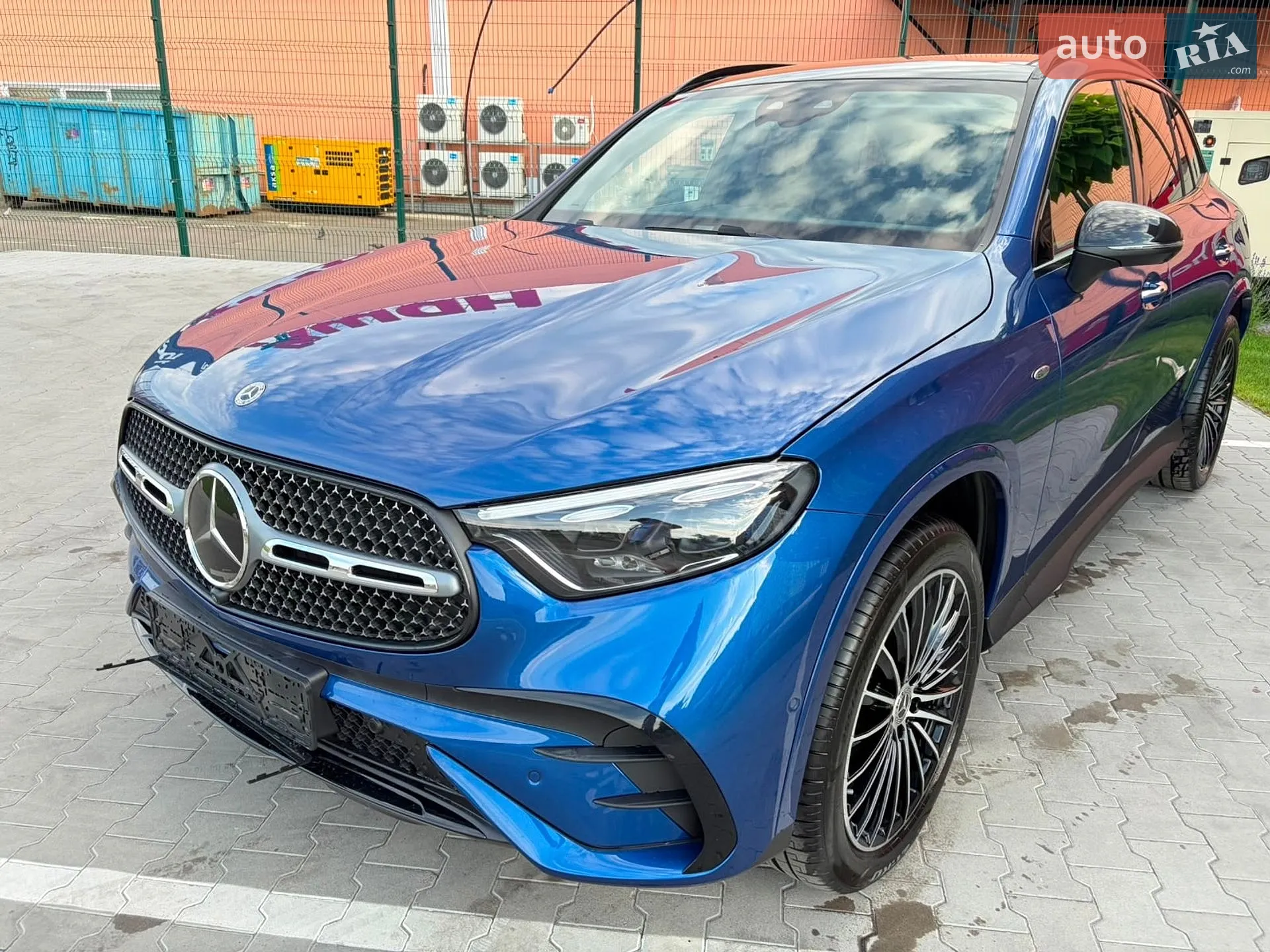 2025 Mercedes-Benz GLC - мініатюра 71