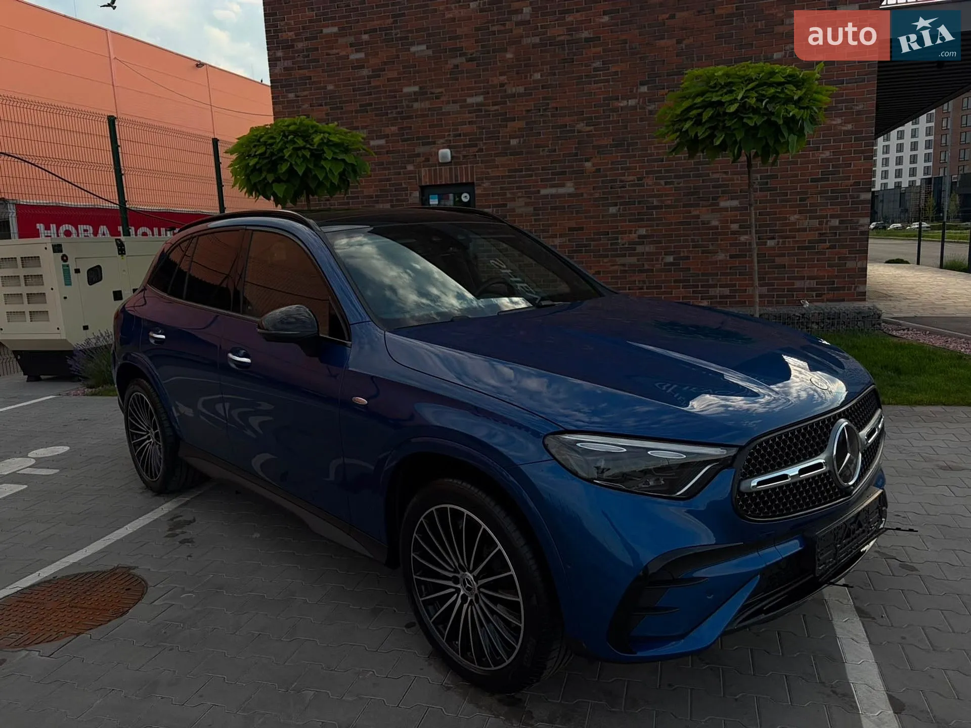 2025 Mercedes-Benz GLC - мініатюра 90