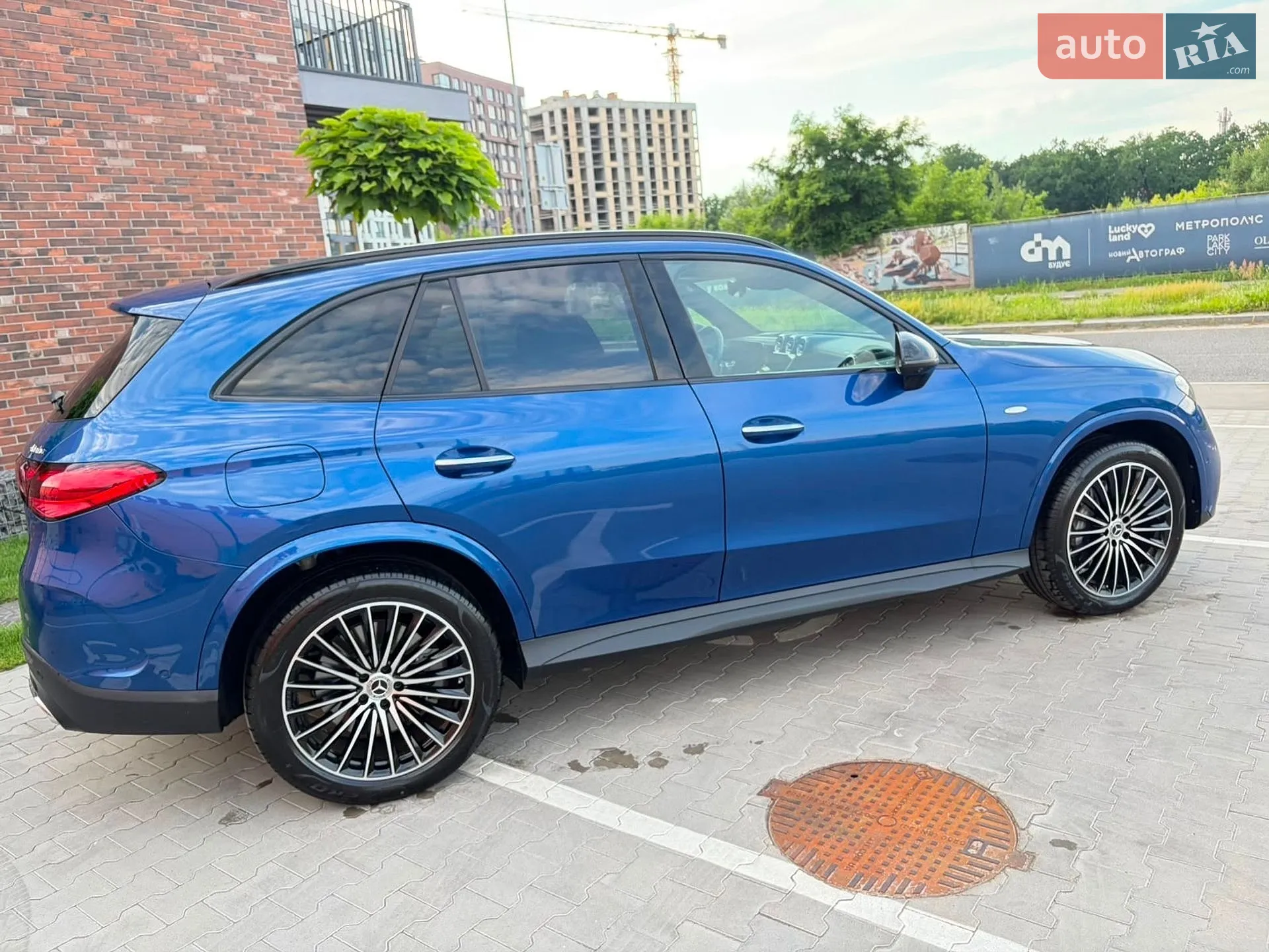 2025 Mercedes-Benz GLC - мініатюра 107