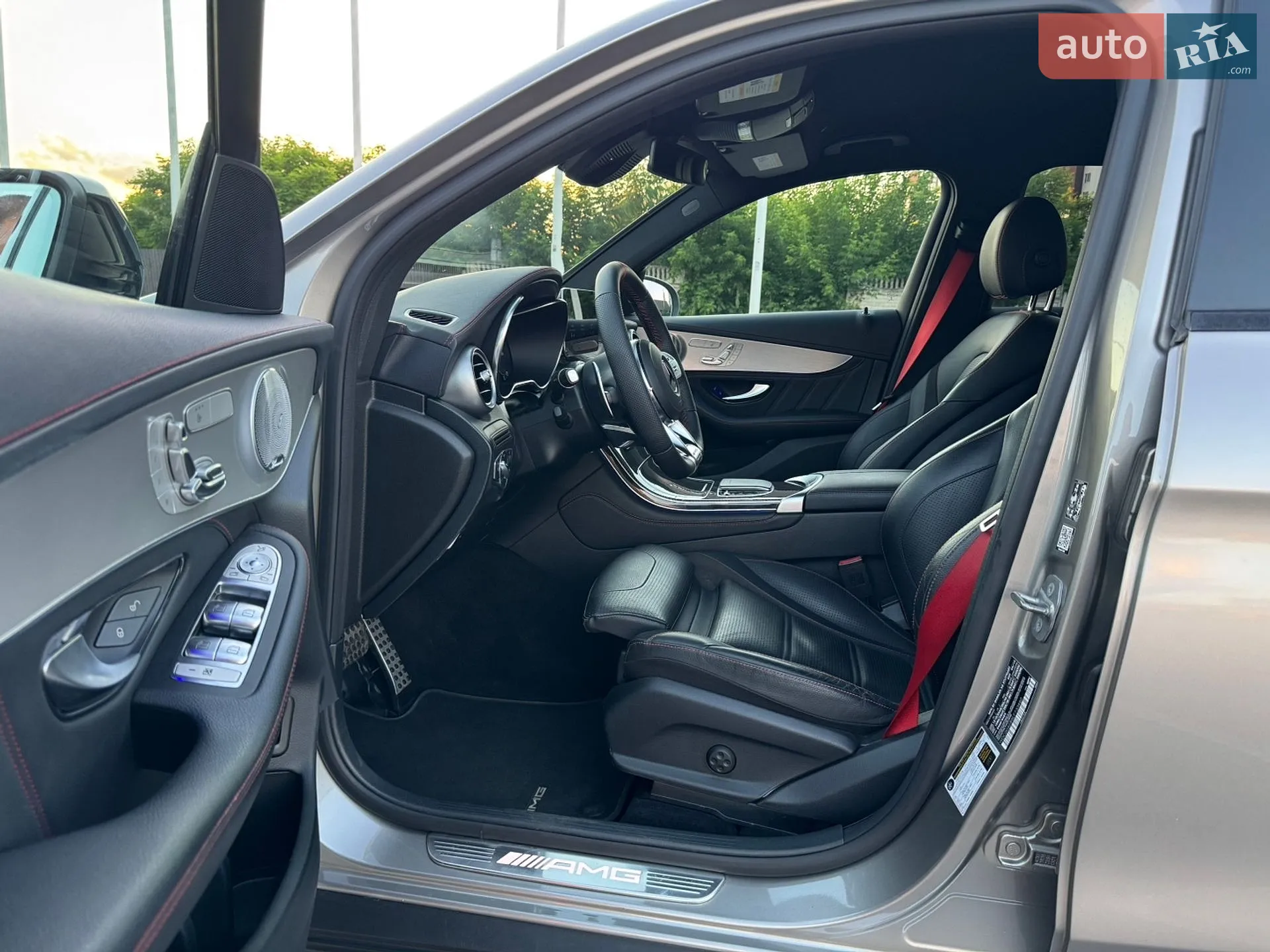 2019 Mercedes-Benz GLC - мініатюра 19