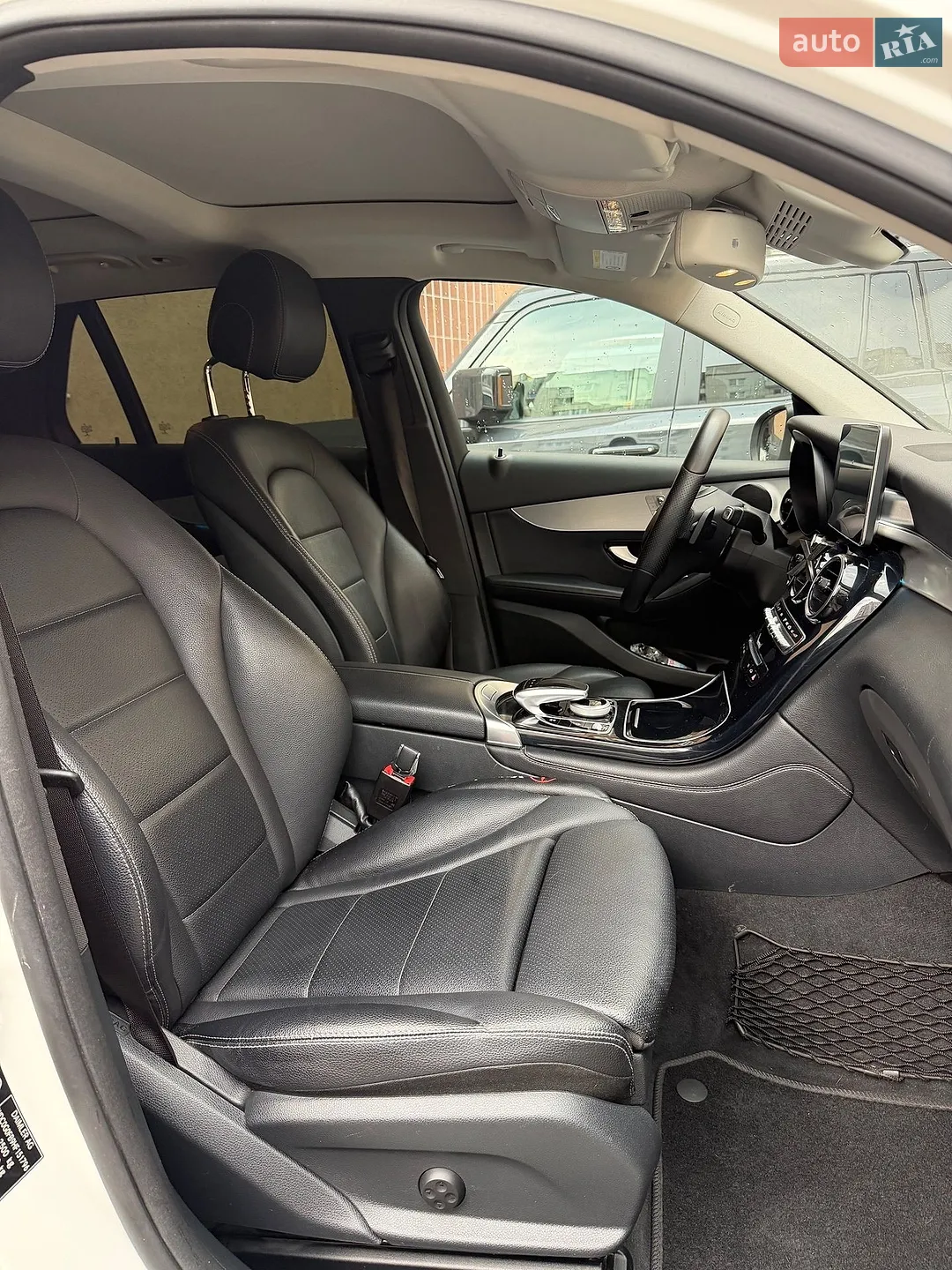 2016 Mercedes-Benz GLC - мініатюра 14