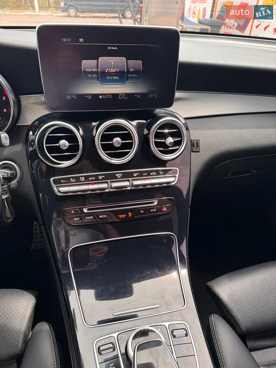 2016 Mercedes-Benz GLC - мініатюра 19