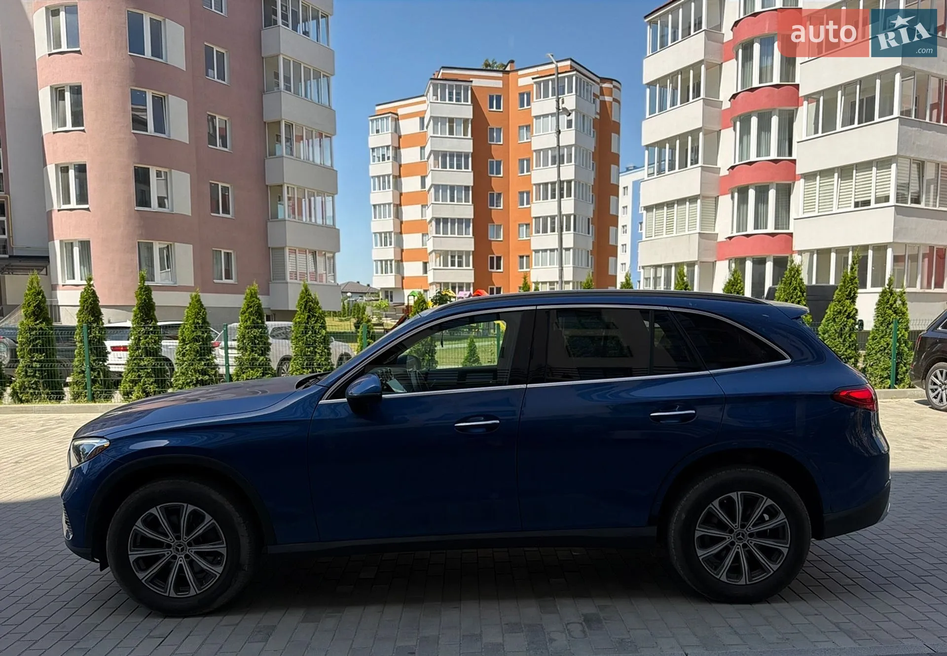 2023 Mercedes-Benz GLC - мініатюра 4