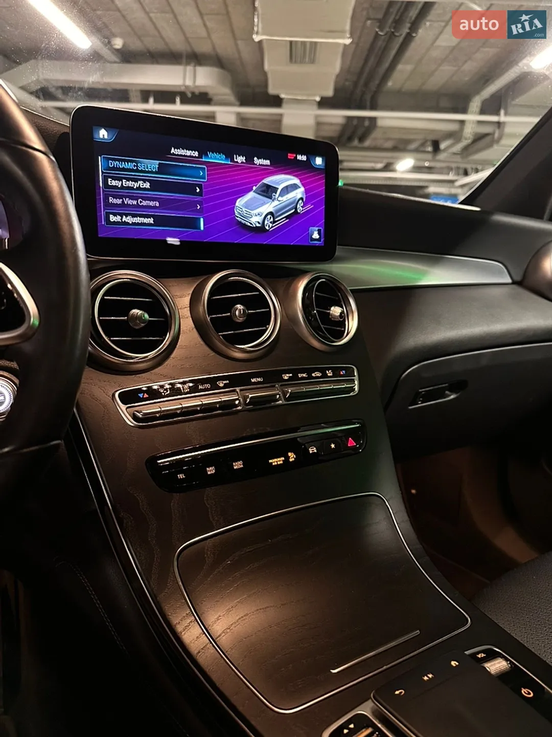 2020 Mercedes-Benz GLC - мініатюра 37