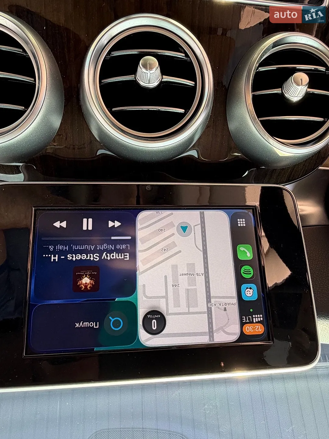 2019 Mercedes-Benz GLC - мініатюра 11