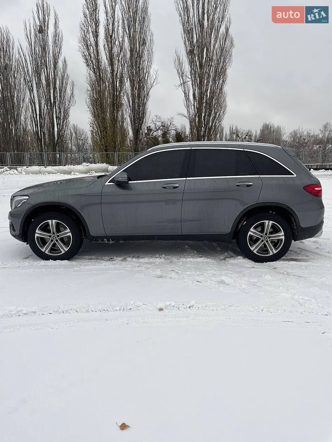 Mercedes-Benz GLC-Class 2019 VIN WDC0G4KB1KF594741 фото оголошення 2 з 15