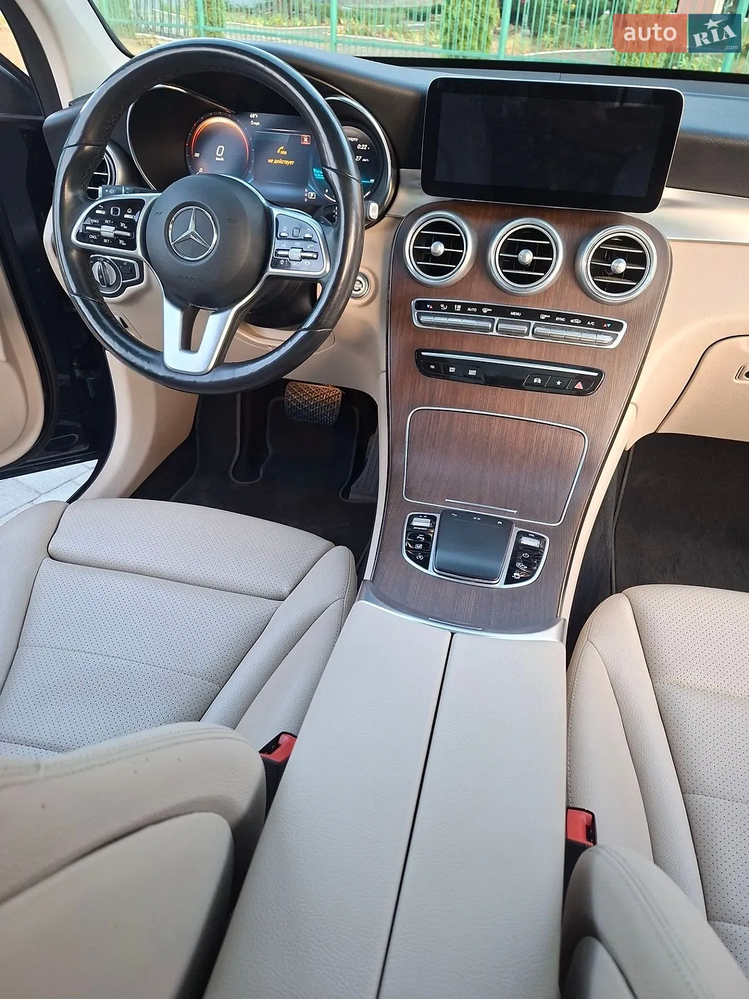 2020 Mercedes-Benz GLC - мініатюра 17