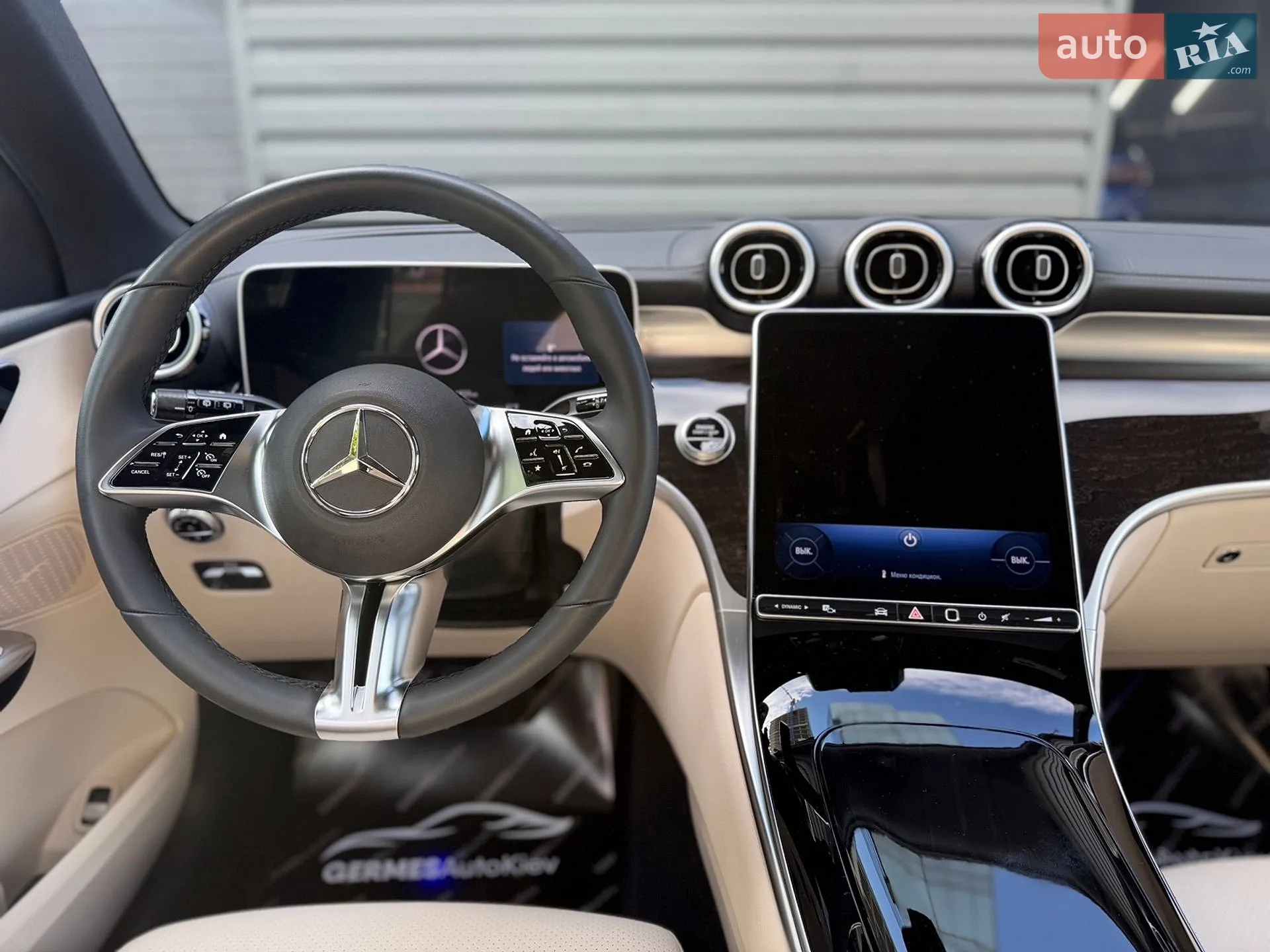 2024 Mercedes-Benz GLC - мініатюра 18