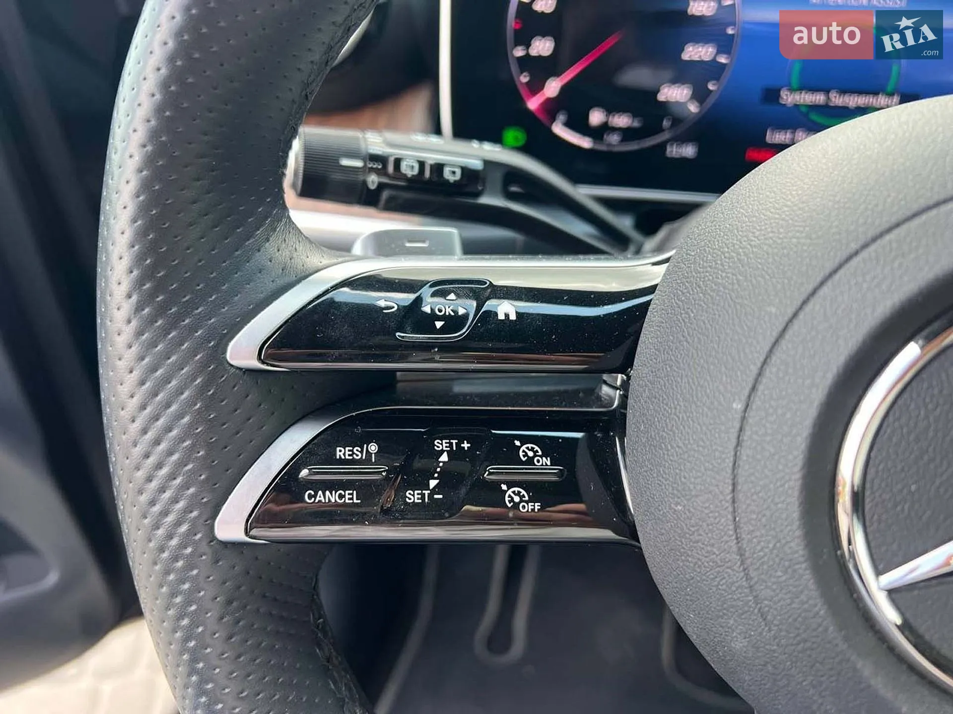 2024 Mercedes-Benz GLC - мініатюра 31