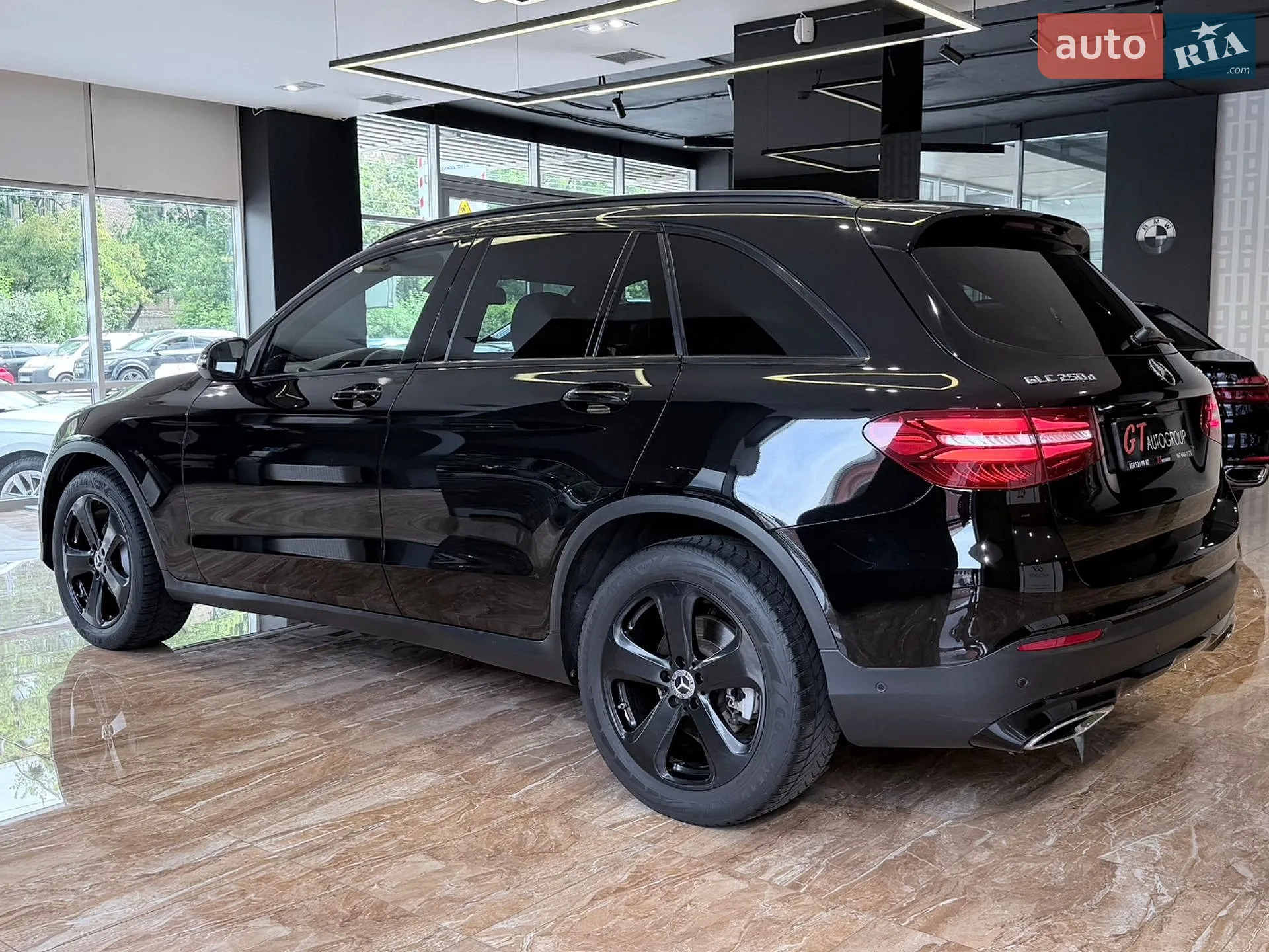 2017 Mercedes-Benz GLC - мініатюра 11