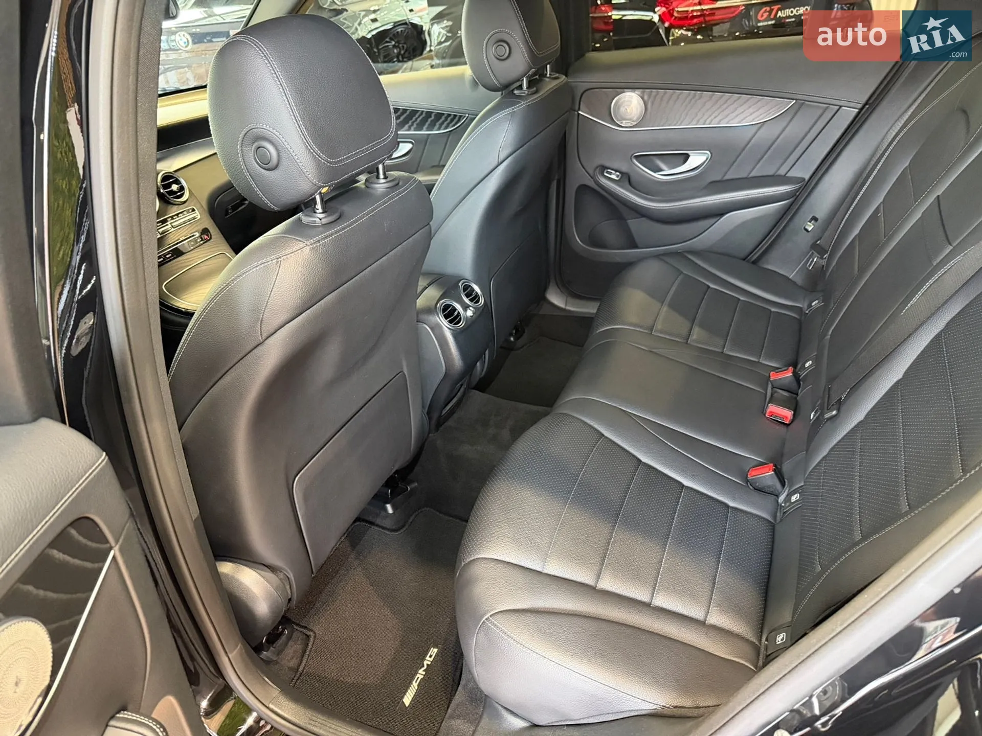 2017 Mercedes-Benz GLC - мініатюра 34