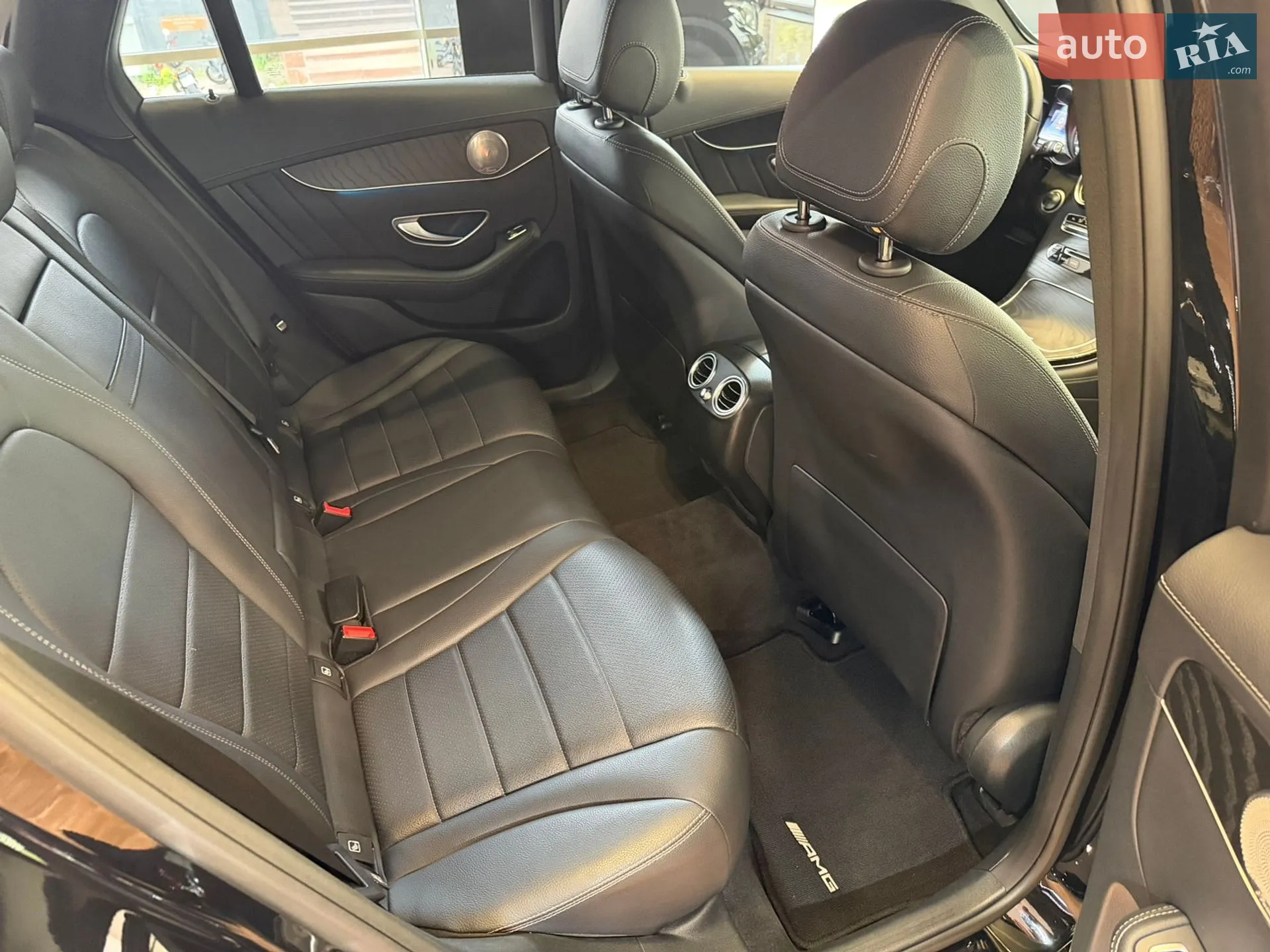 2017 Mercedes-Benz GLC - мініатюра 42