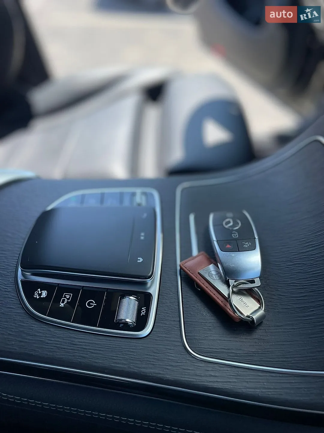 Mercedes-Benz GLC-Class 2020 VIN W1N0G8EB4MF878143 фото оголошення 11 з 17