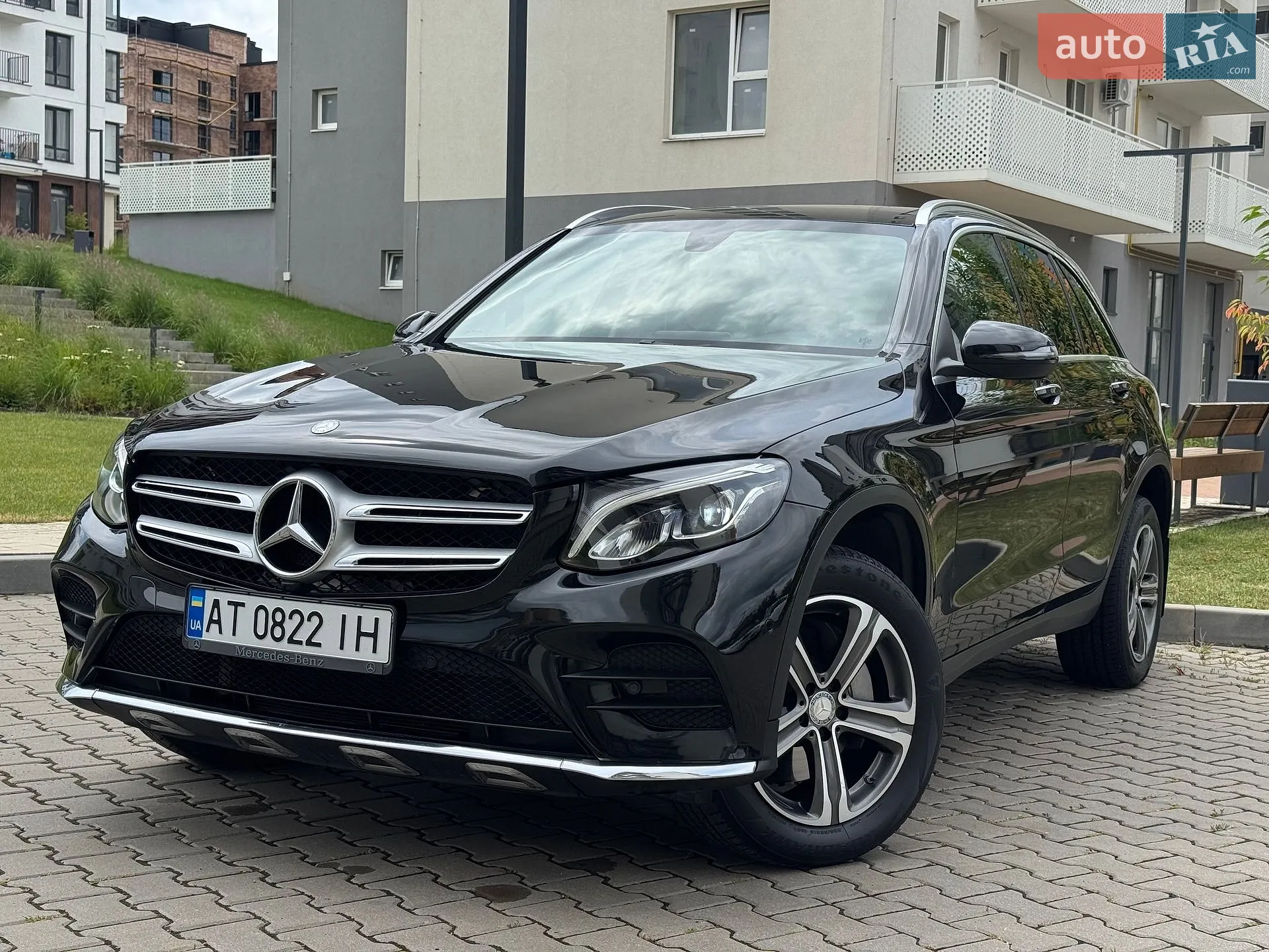2016 Mercedes-Benz GLC - мініатюра 4