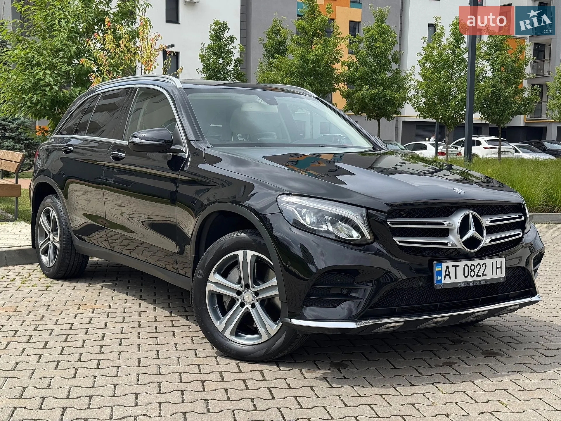 2016 Mercedes-Benz GLC - мініатюра 14