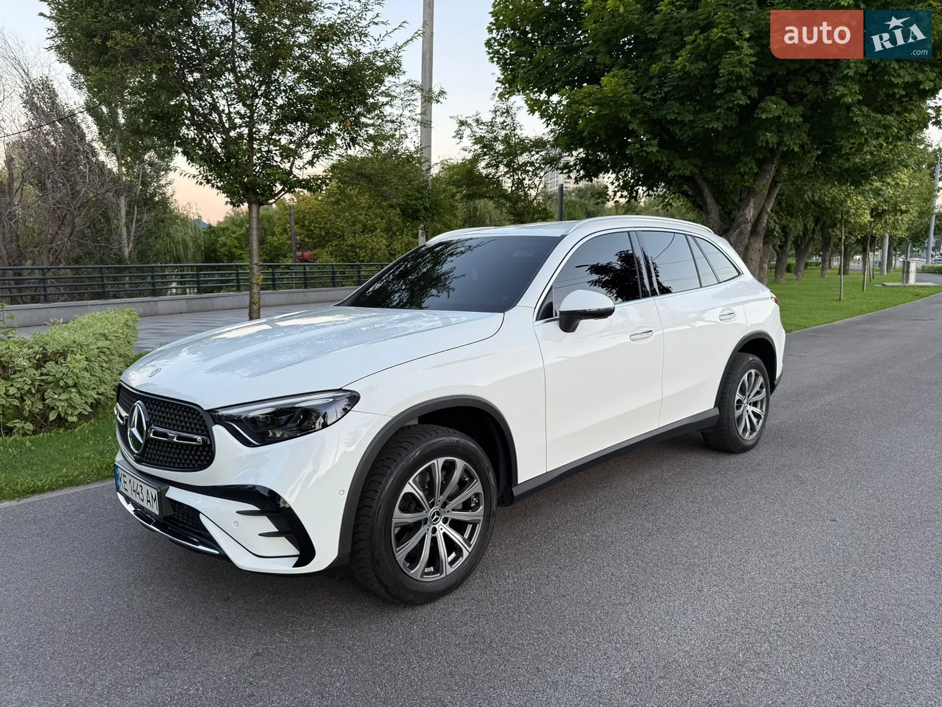 2023 Mercedes-Benz GLC - мініатюра 3
